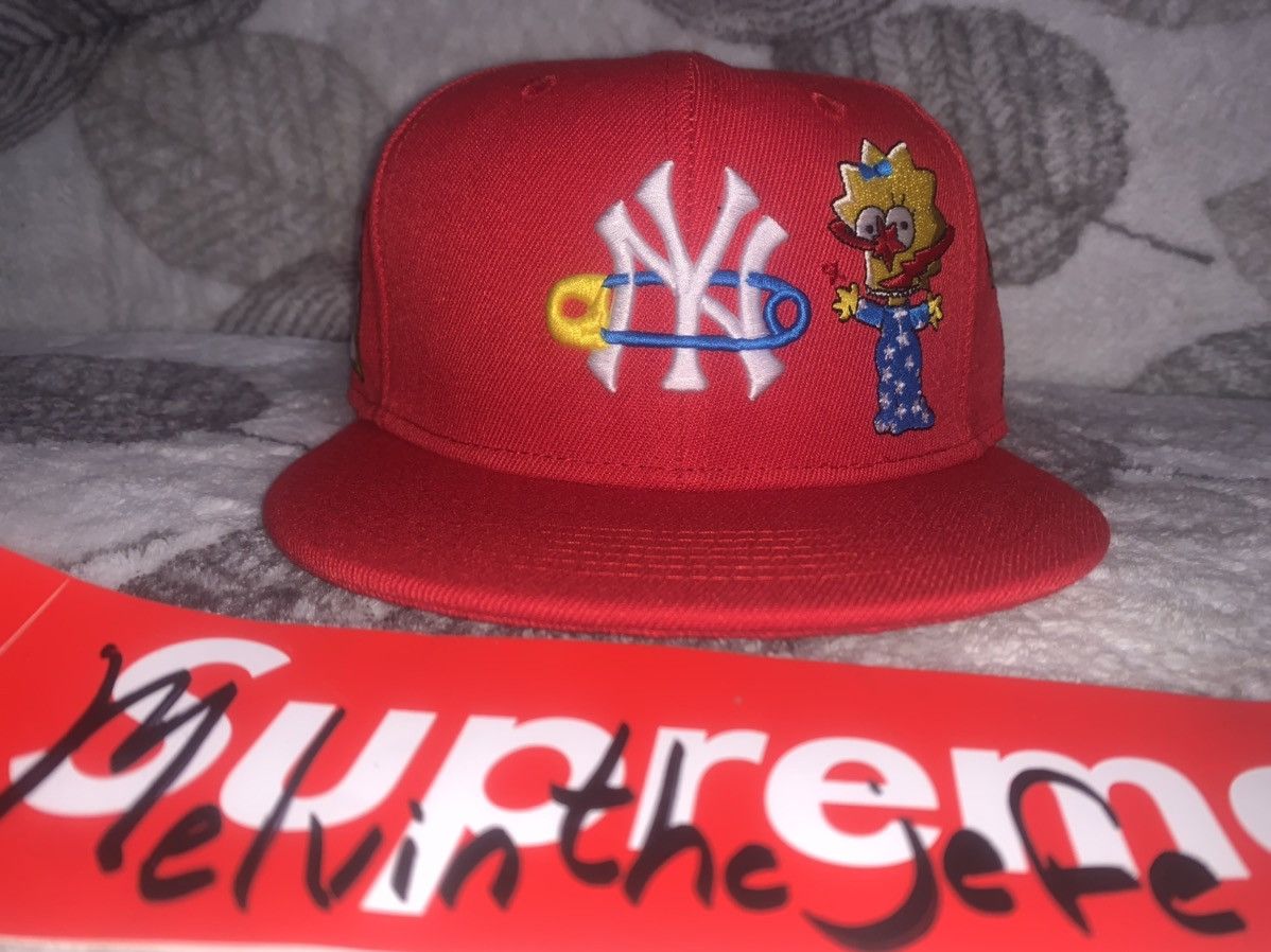 image of Sukamii “ Pain World “ Fitted Size 71/8 in Red, Men's