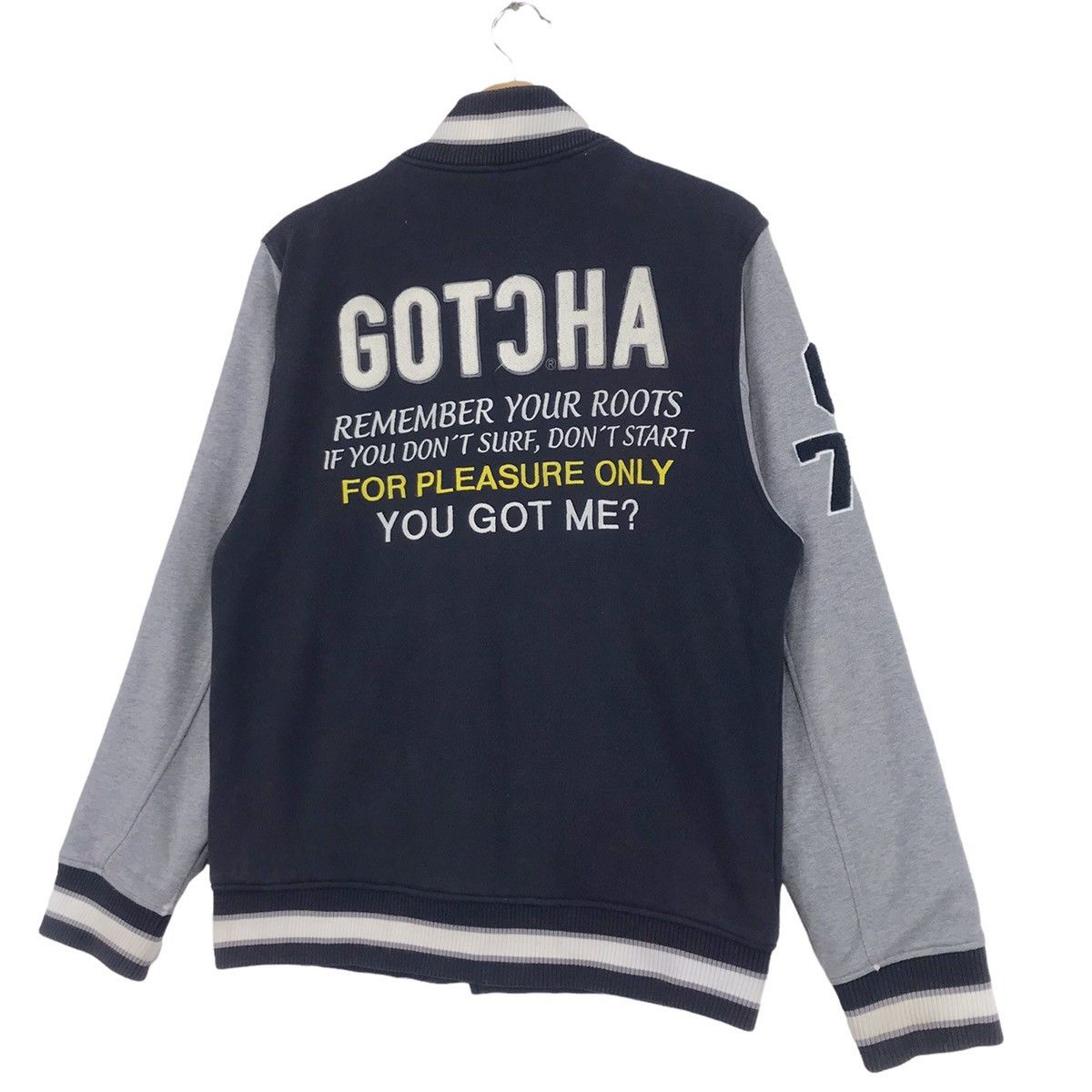 Gotcha × Vintage Vintage Gotcha Surfwear Varsity Jacket Size US M / EU 48-50 / 2 - 8 Thumbnail