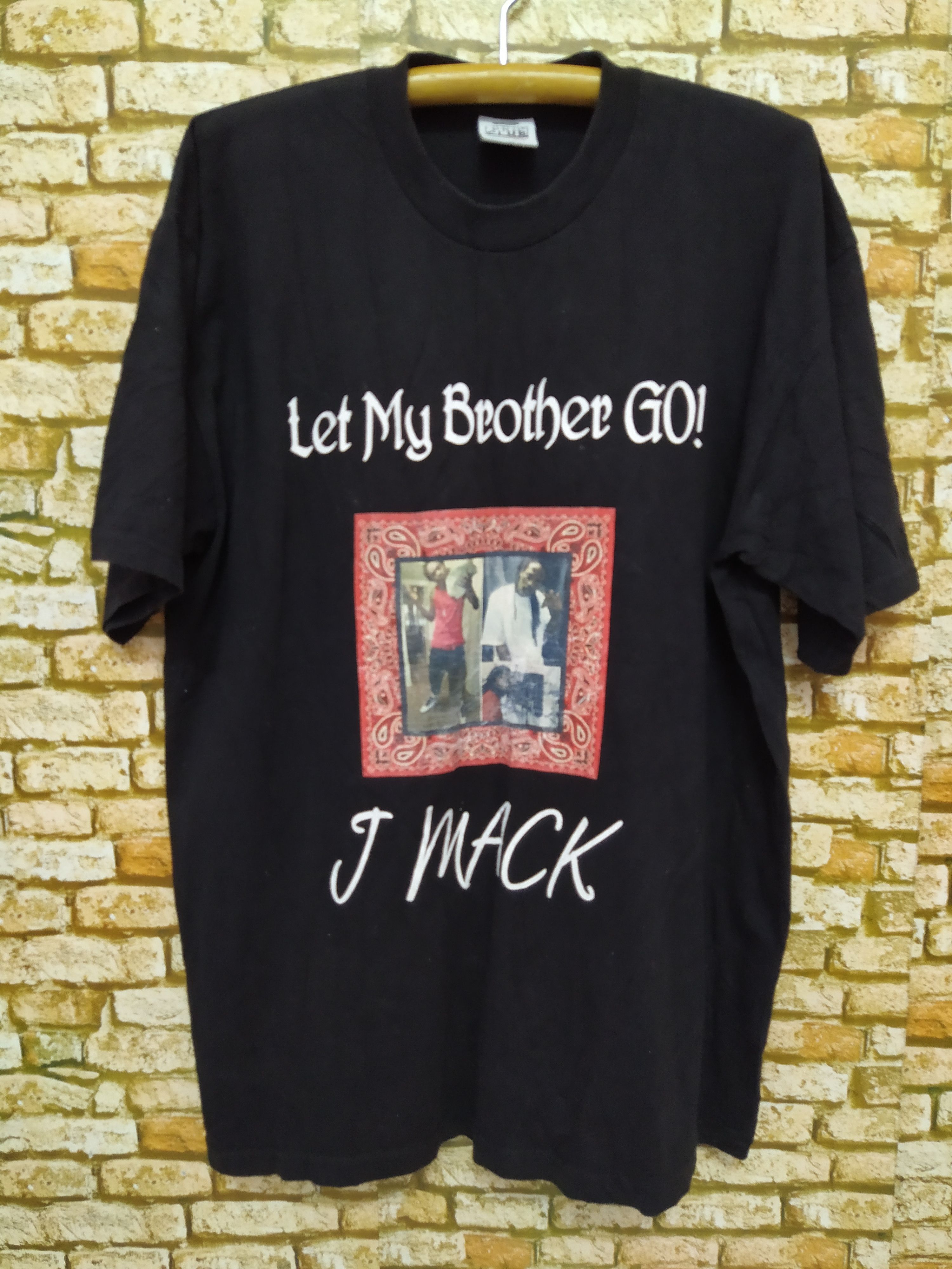 Band Tees J MACK LETS MY BROTHER GO SHIRT (B512) Size US XL / EU 56 / 4 - 1 Thumbnail