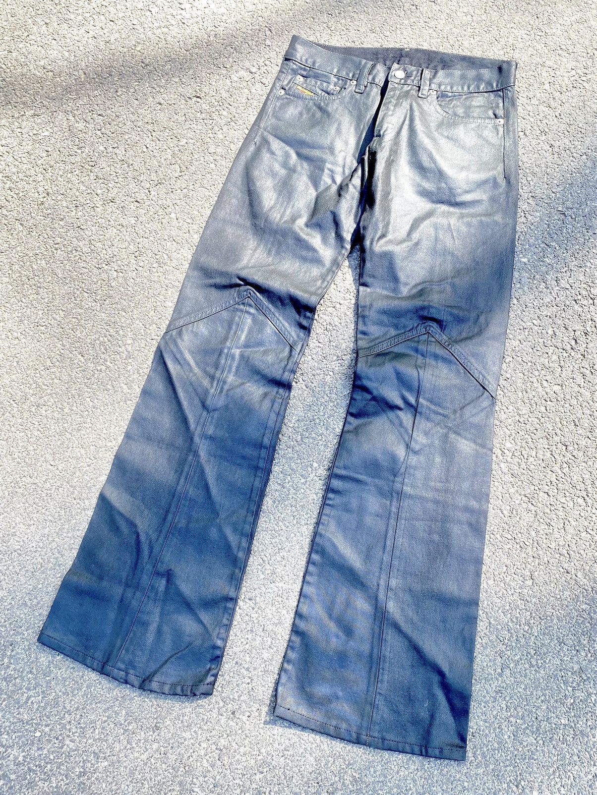 ᶠᵃⁿᶜʸᵍᵘʸ Y2K Waxed Diesel Black Flared Denim Pants Bootcut