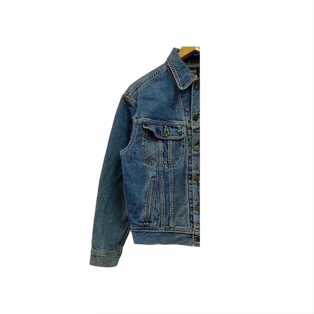 Japanese Brand LEE RIDER DISTRESSED DENIM FADDED VINTAGE JACKET Size US S / EU 44-46 / 1 - 5 Thumbnail