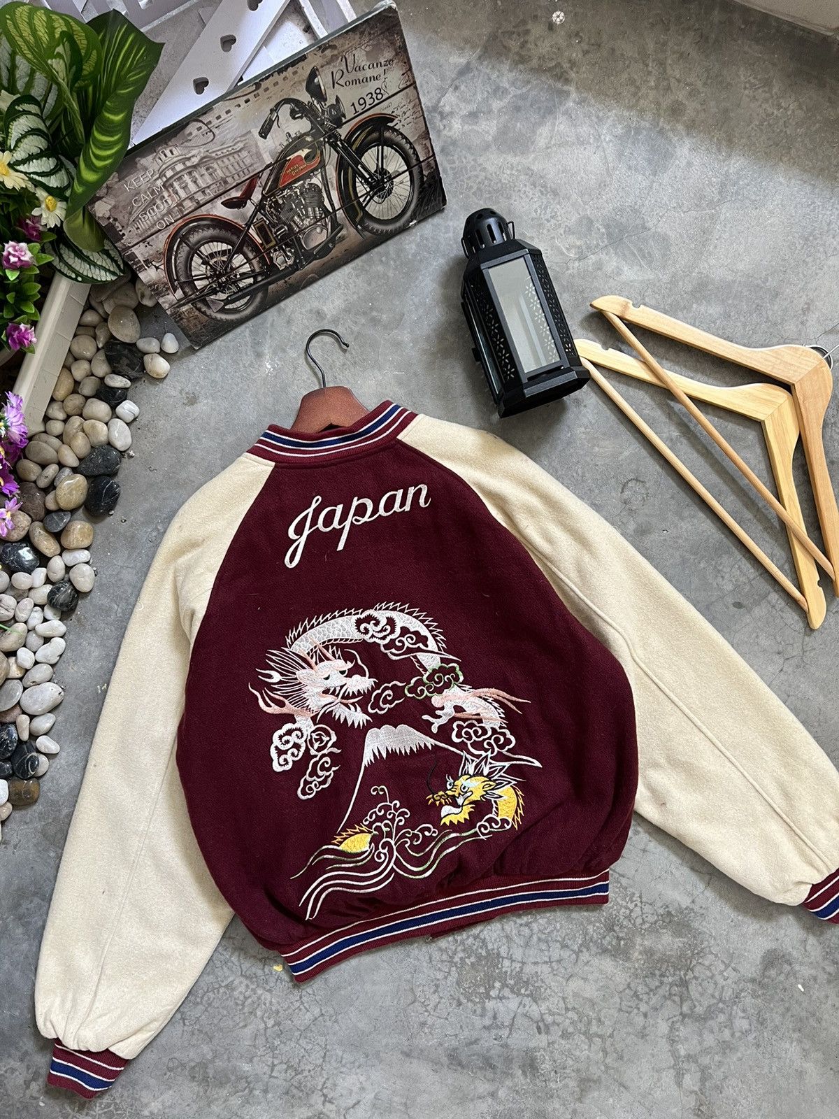 Japanese Brand × Vintage Vintage 🏴‍☠️ Sukajan Japan Embroidery Dragon Varsity Jacket Size US M / EU 48-50 / 2 - 4 Thumbnail