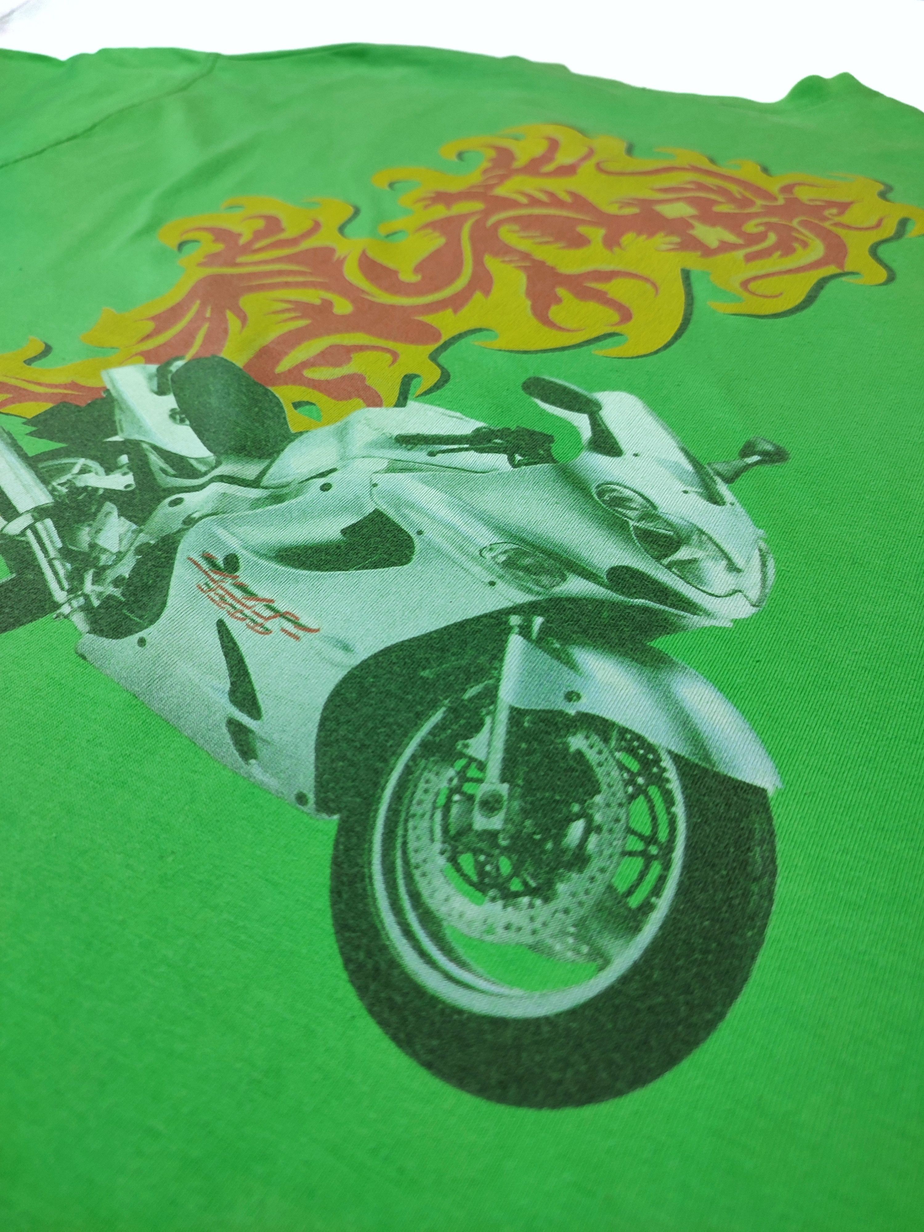 Japanese Brand Vintage Kawasaki 2002 Motorcycle T shirt Size US XL / EU 56 / 4 - 5 Thumbnail