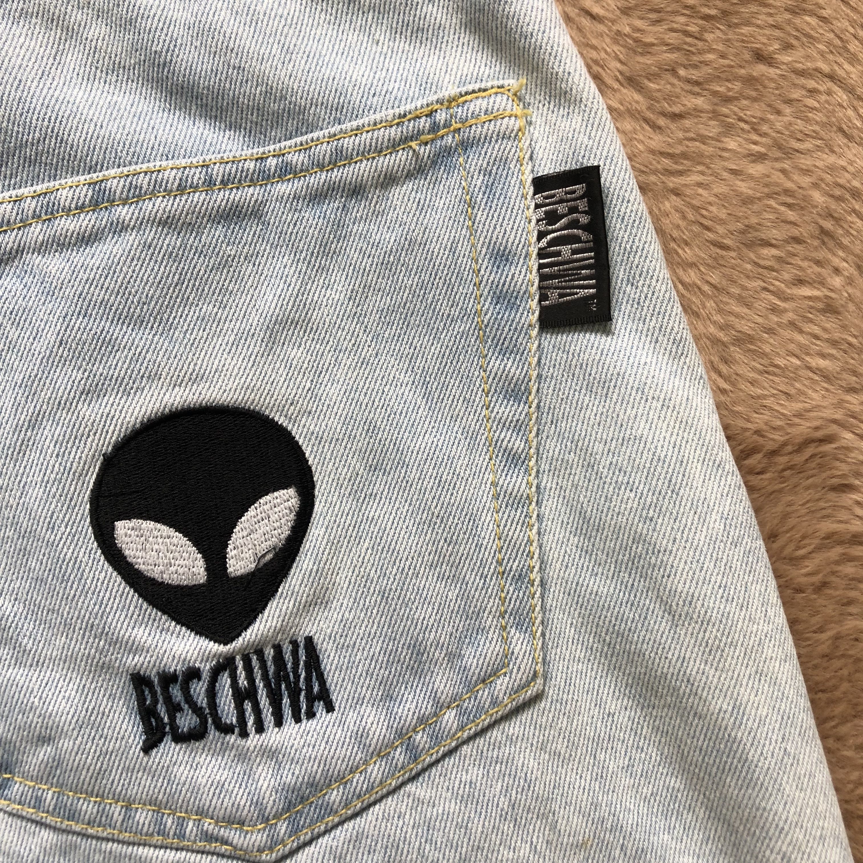 Alien Workshop BESCHWA NEVADA USA LIGHT WASH JEANS #6616-76 Size 27" / US 4 / IT 40 - 16 Thumbnail