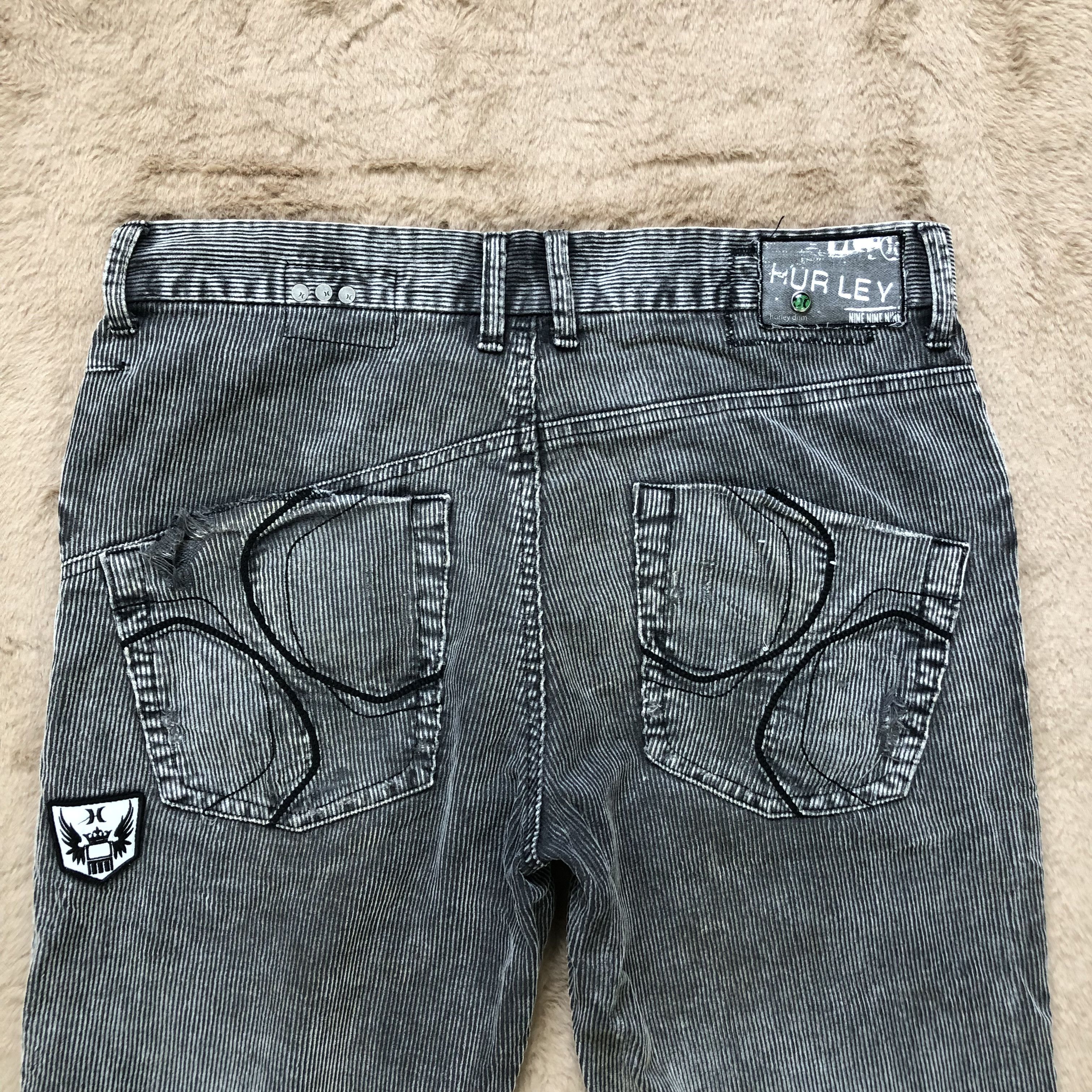 Hurley TRASHED HURLEY SHORTS CORDUROY #6619-76 Size US 32 / EU 48 - 13 Thumbnail