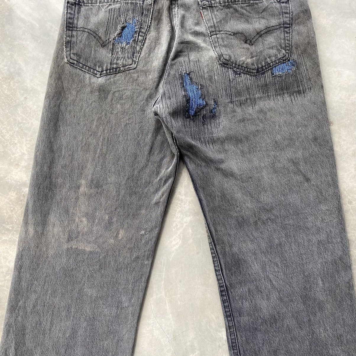 Levi's × Vintage Vintage 90s Levis 501 faded black distressed denim Size US 34 / EU 50 - 3 Thumbnail