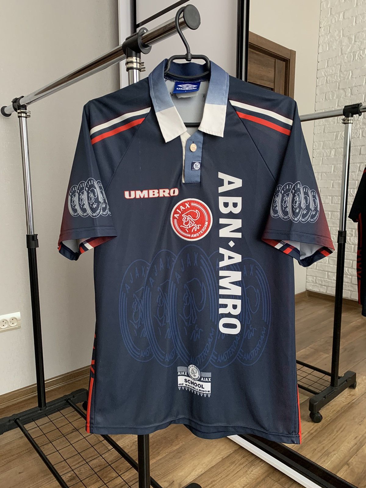Umbro 1997/1998 Ajax Umbro Away Retro Soccer Jersey Vintage Size US L / EU 52-54 / 3 - 2 Thumbnail