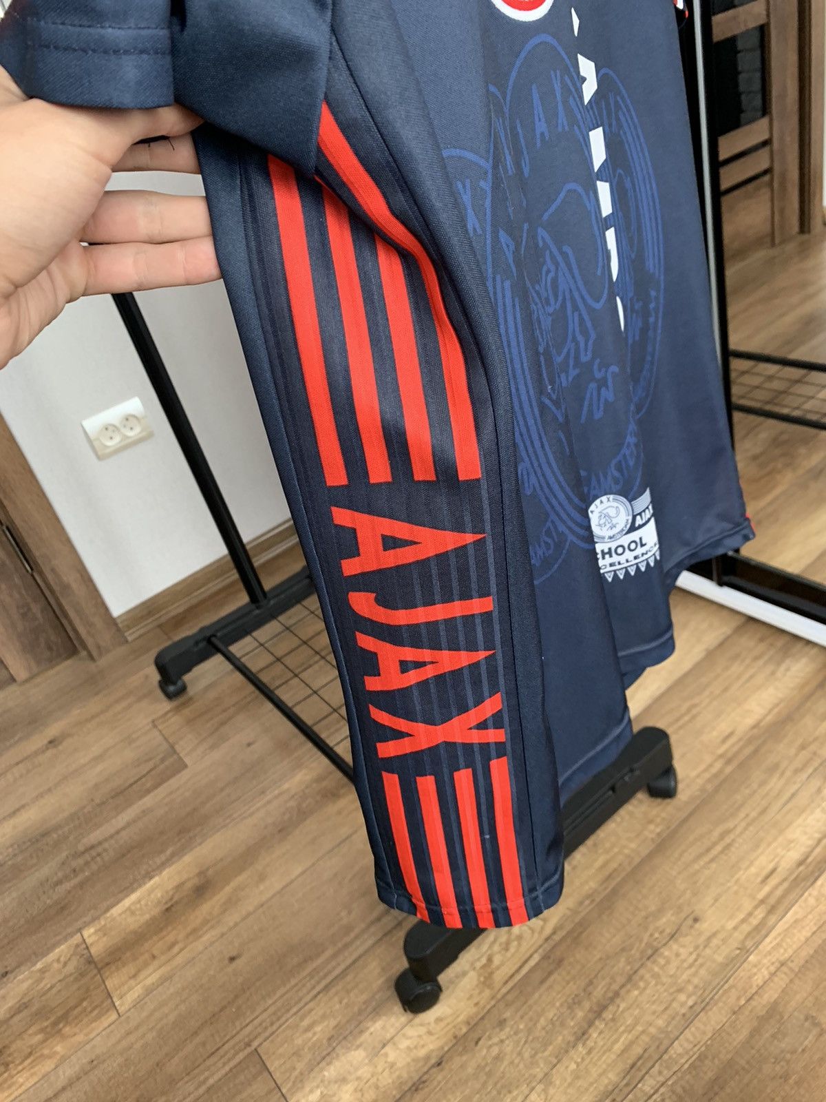 Umbro 1997/1998 Ajax Umbro Away Retro Soccer Jersey Vintage Size US L / EU 52-54 / 3 - 9 Thumbnail
