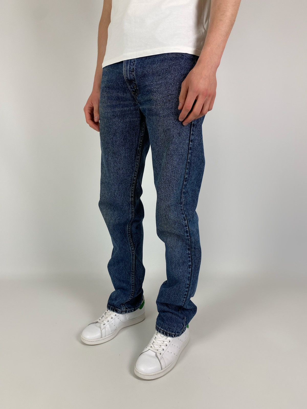 Levi's 90’s Vintage Levi’s 505 Washed Denim Jeans Pants Made in USA Size US 34 / EU 50 - 2 Thumbnail