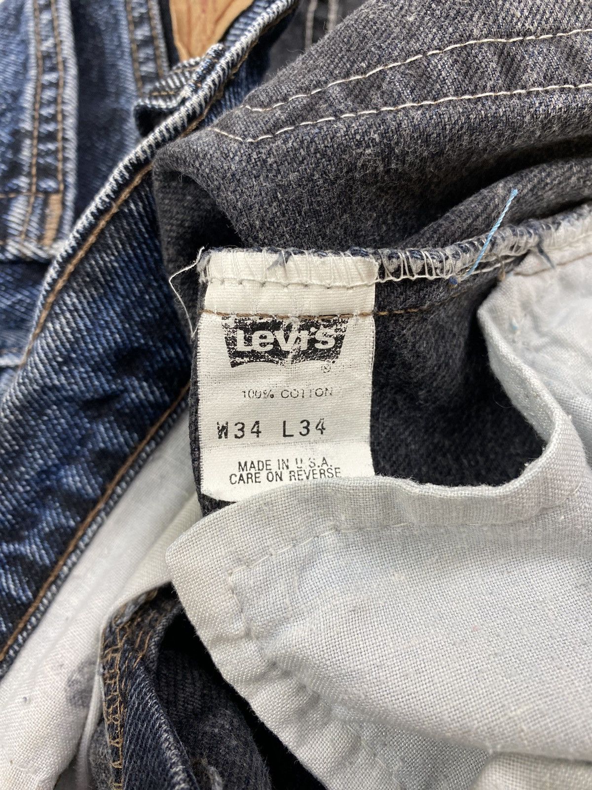 Levi's 90’s Vintage Levi’s 505 Washed Denim Jeans Pants Made in USA Size US 34 / EU 50 - 9 Thumbnail