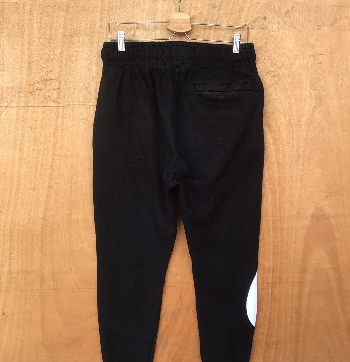 Nike RARE🔥 Nike Big Swoosh jogger pant drawstring Size US 32 / EU 48 - 7 Thumbnail
