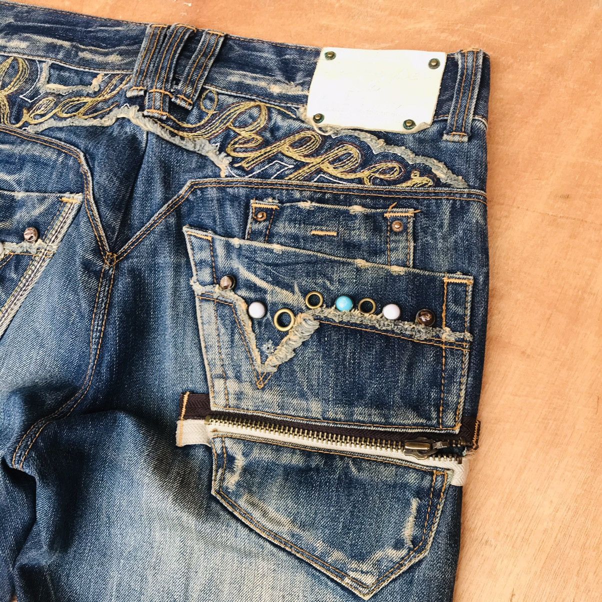 Japanese Brand Vintage (W32x33)Red Pepper Pearl MARBLE Studded Mud-wash Size US 32 / EU 48 - 14 Thumbnail