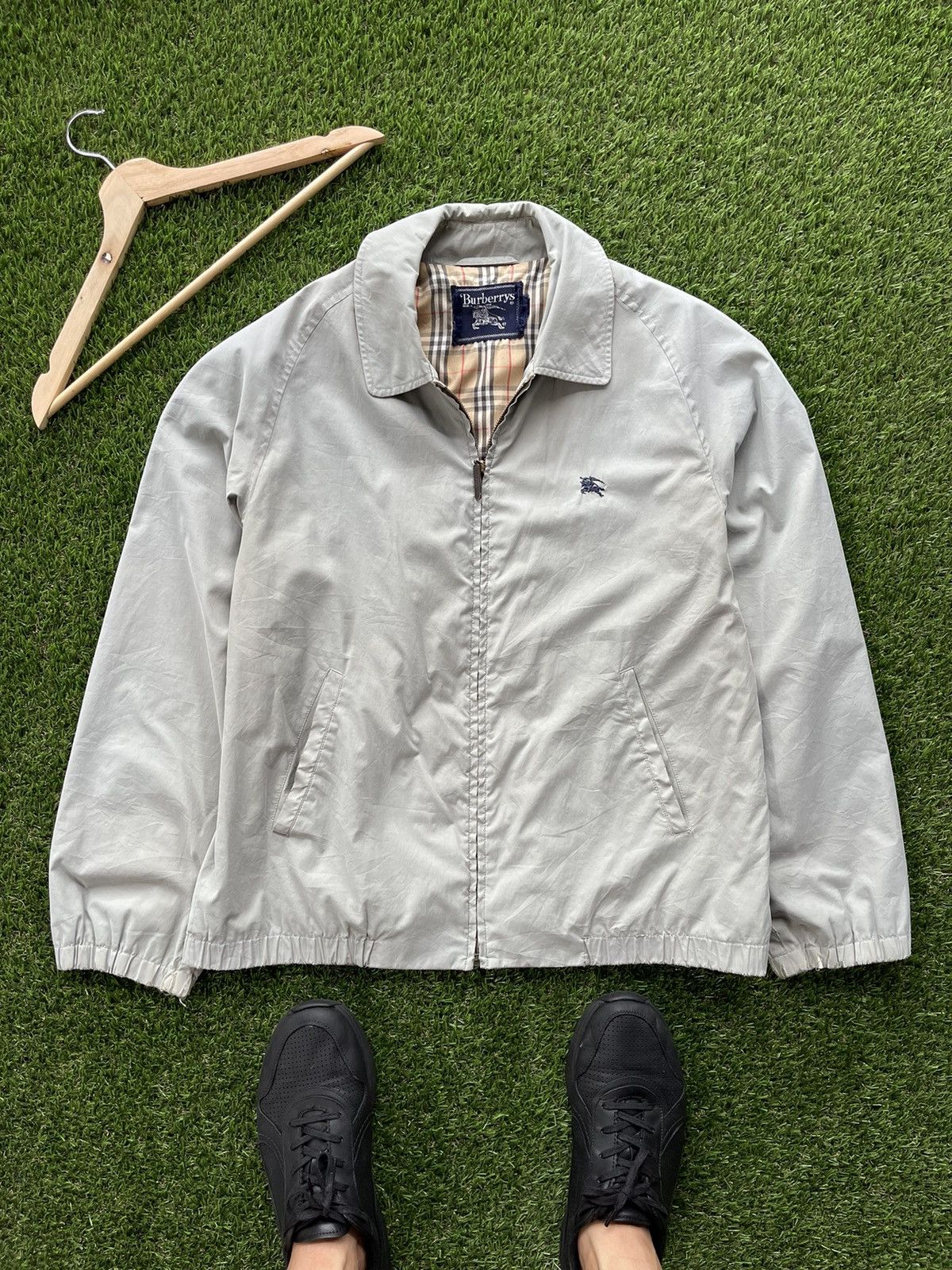 Burberry × Vintage Burberry Nova Check Light Jacket Distressed Size US L / EU 52-54 / 3 - 2 Thumbnail
