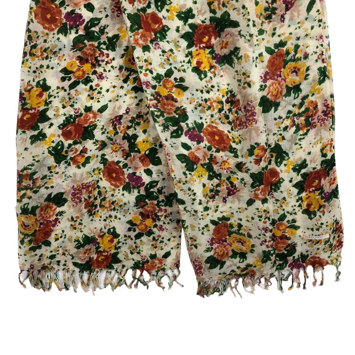 LOWRYS FARM Vintage LOWRYS FARM Scarves Muffler Flower Floral Design Size ONE SIZE - 3 Thumbnail