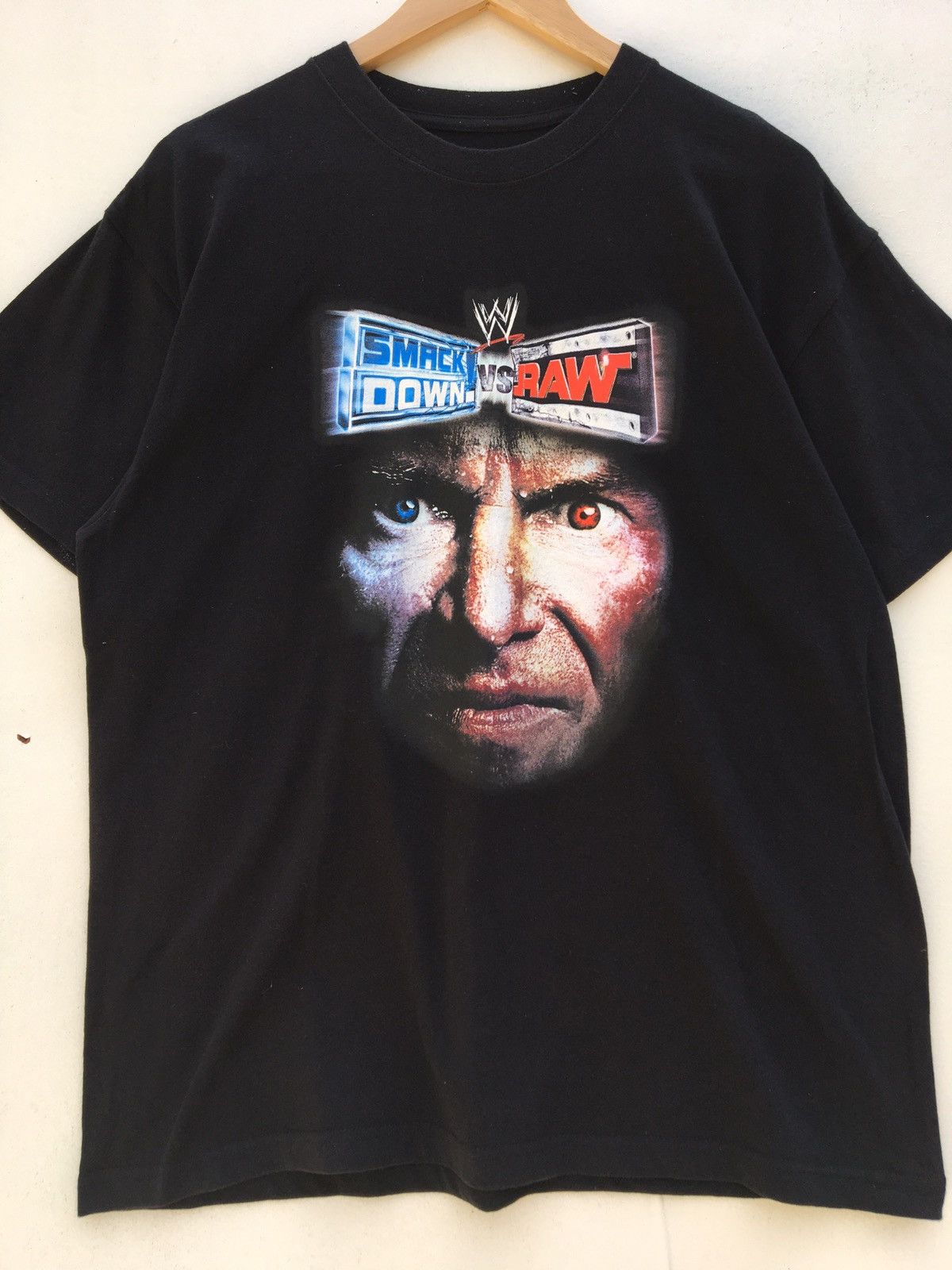 WWE Brock Lesnar Smackdown vs RAW Wwe/Wwf Wrestling Tshirt Size US L / EU 52-54 / 3 - 4 Thumbnail