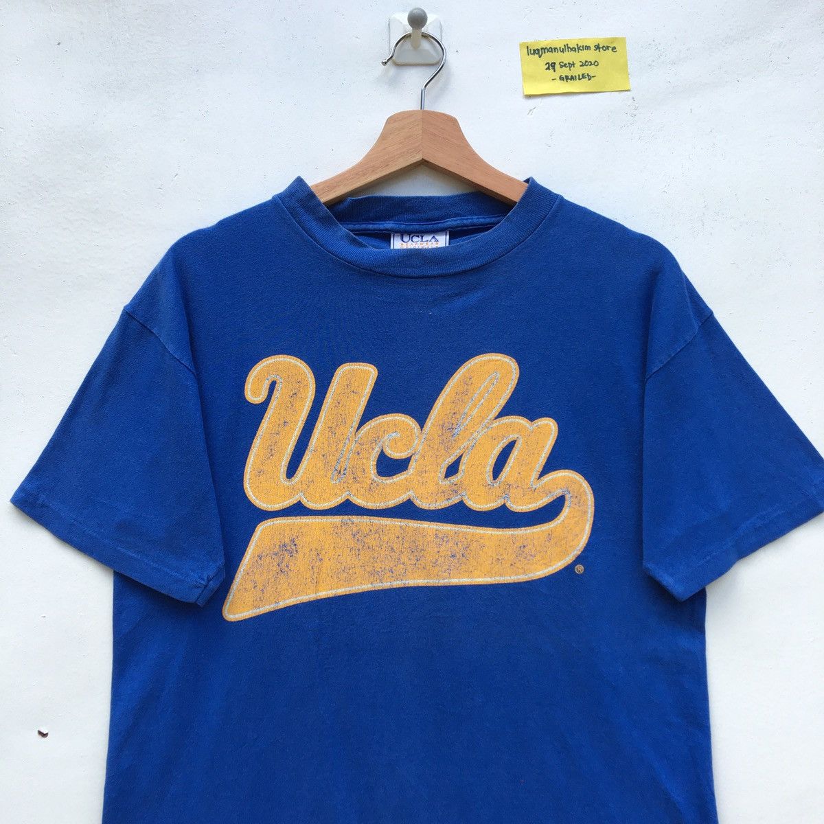 image of American College x Vintage Ucla University Of California Spellout Tshirt in Blue (Size Medium)