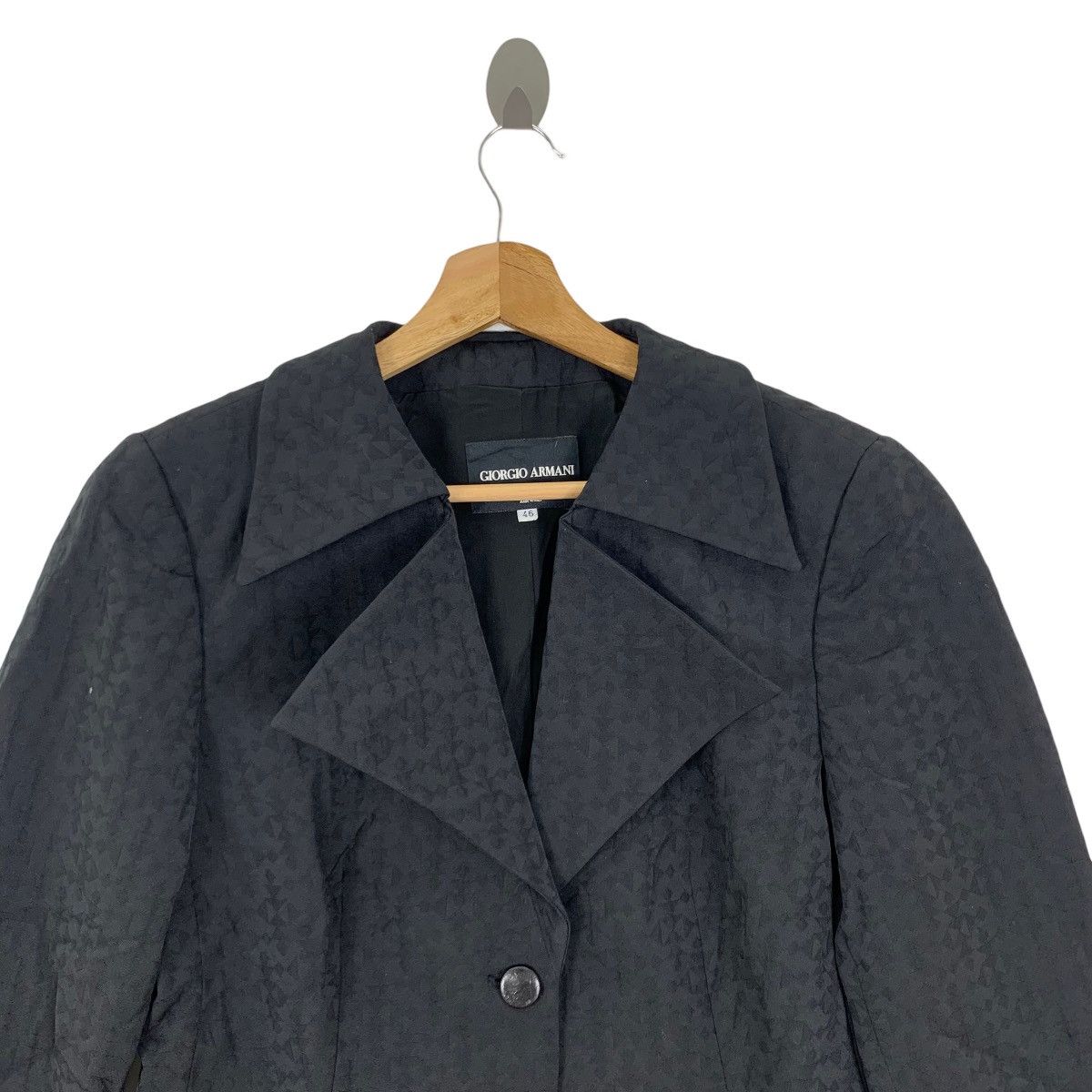 Giorgio Armani Vintage Giorgio Armani Women Coat Size 46 Size M / US 6-8 / IT 42-44 - 2 Thumbnail