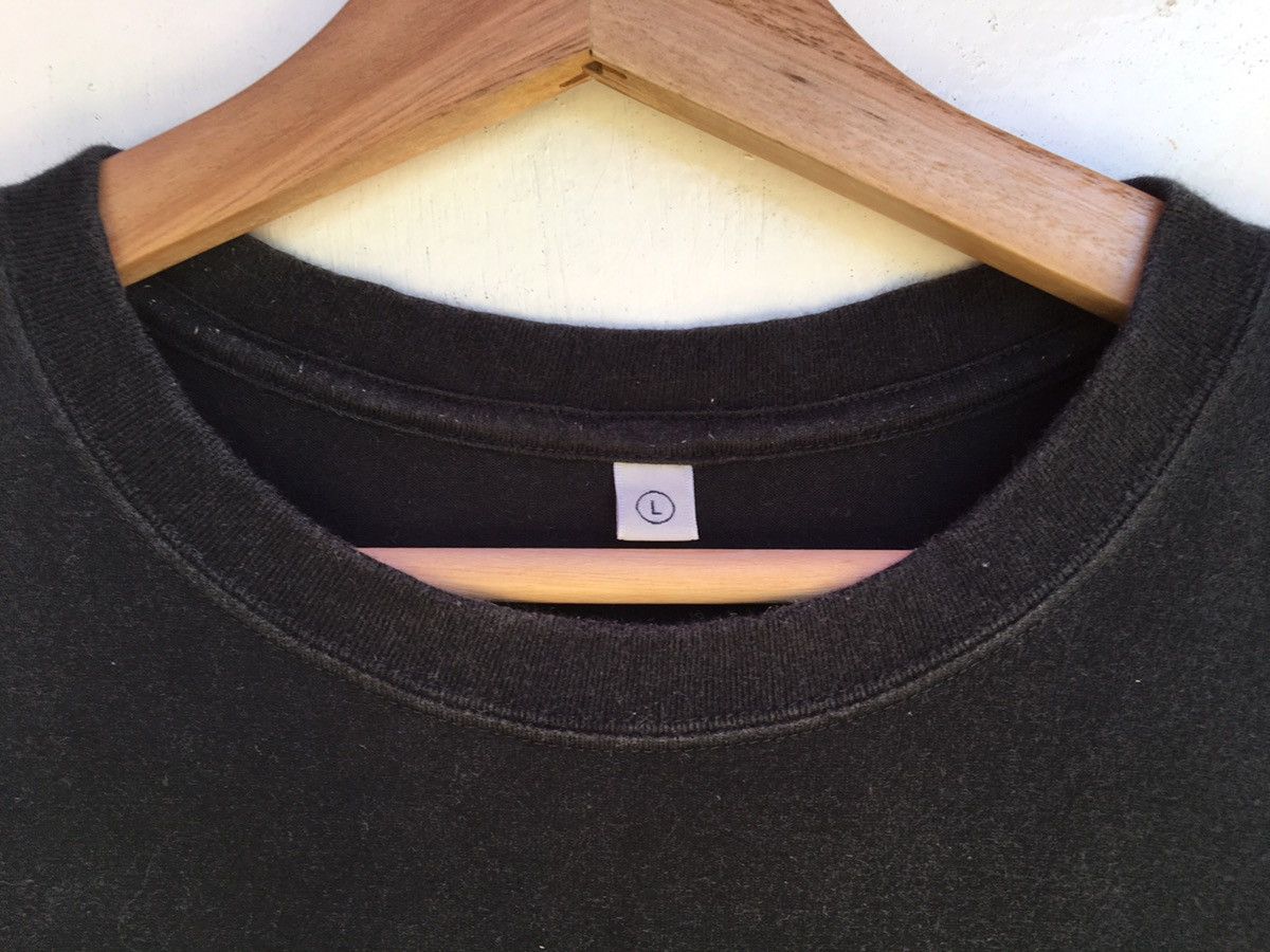 Futura × Uniqlo Rare FUTURA x Uniqlo Spellout Black Tshirt Size US M / EU 48-50 / 2 - 11 Thumbnail