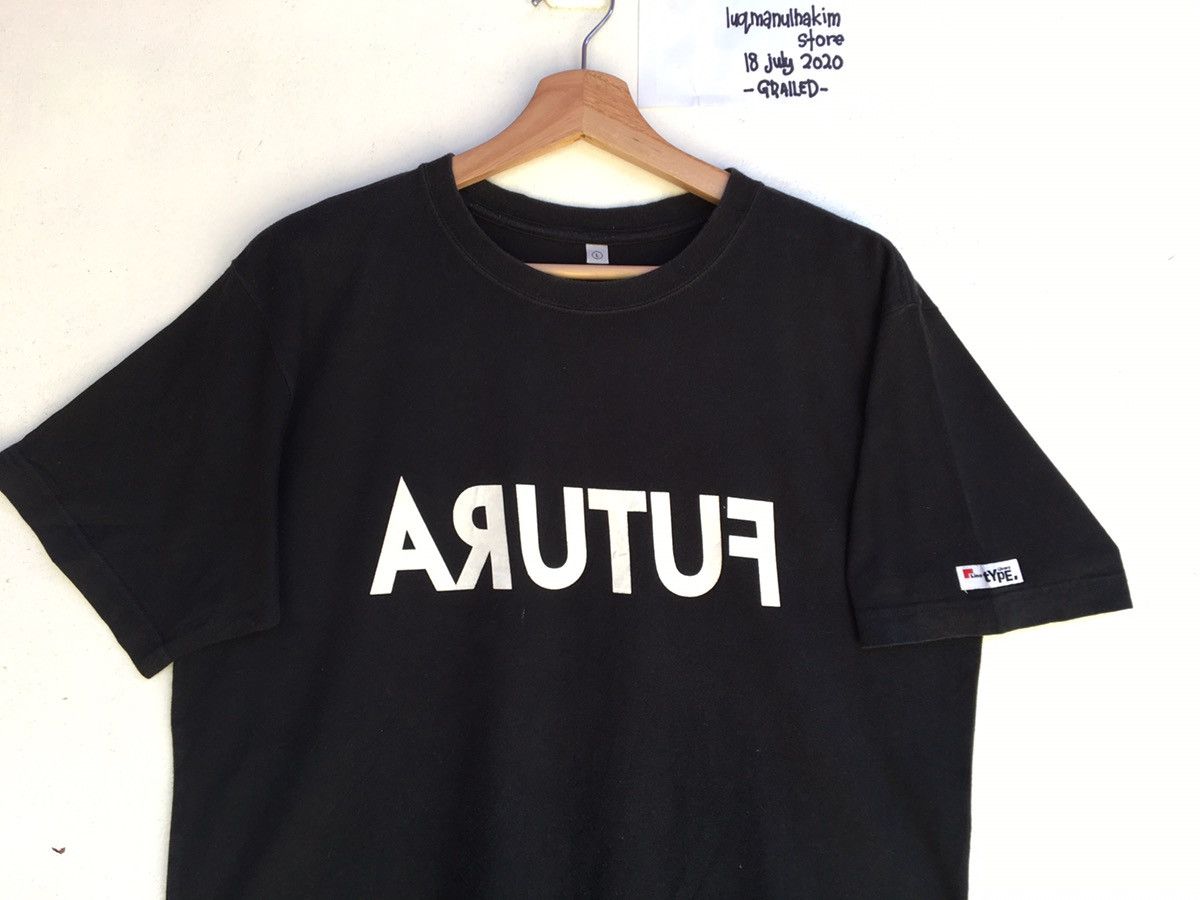 Futura × Uniqlo Rare FUTURA x Uniqlo Spellout Black Tshirt Size US M / EU 48-50 / 2 - 5 Thumbnail