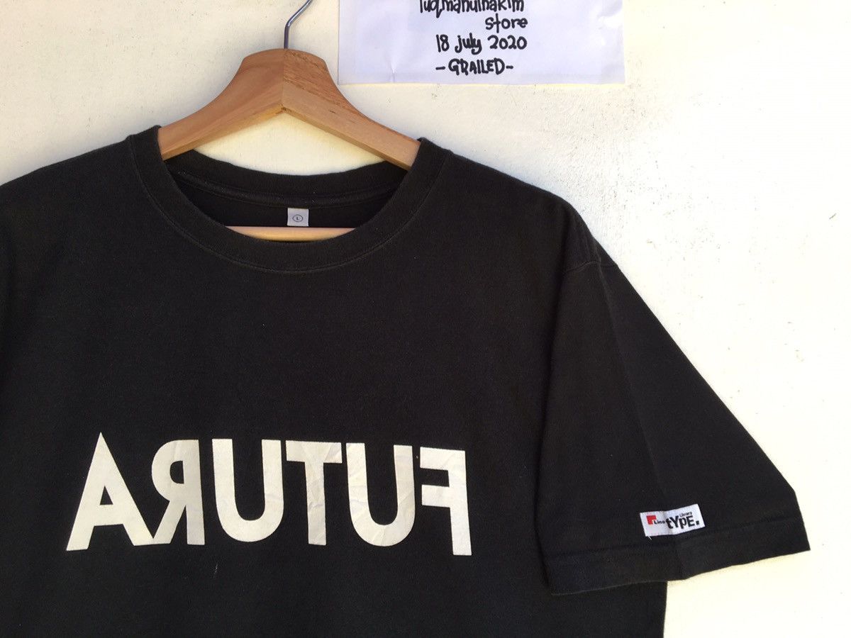 Futura × Uniqlo Rare FUTURA x Uniqlo Spellout Black Tshirt Size US M / EU 48-50 / 2 - 6 Thumbnail