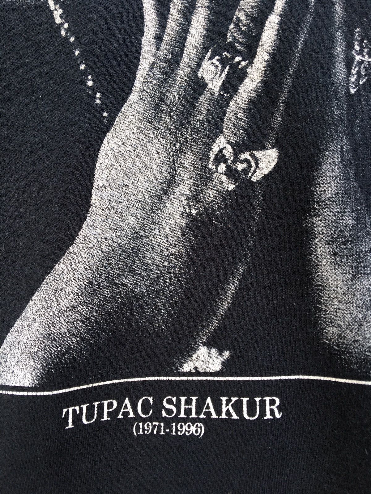 Rap Tees Vtg 2pac Tupac Shakur Tshirt Hip Hop Travis Scott Size US S / EU 44-46 / 1 - 6 Thumbnail