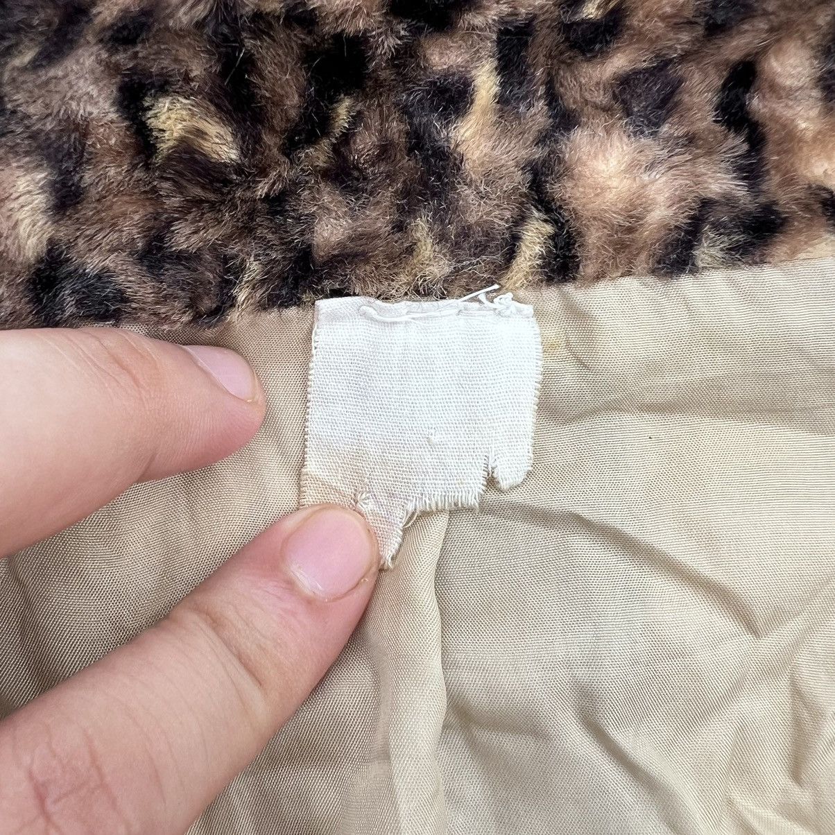 Vintage VINTAGE LEOPARD PRINT FAUX FUR JACKET BY MILENE JOIE Size S / US 4 / IT 40 - 5 Thumbnail