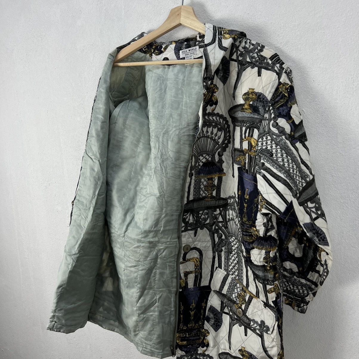 Japanese Brand VINTAGE SILK WORLD 100% SILK FULL PRINT INSPIRED BY HERMES Size US L / EU 52-54 / 3 - 18 Thumbnail
