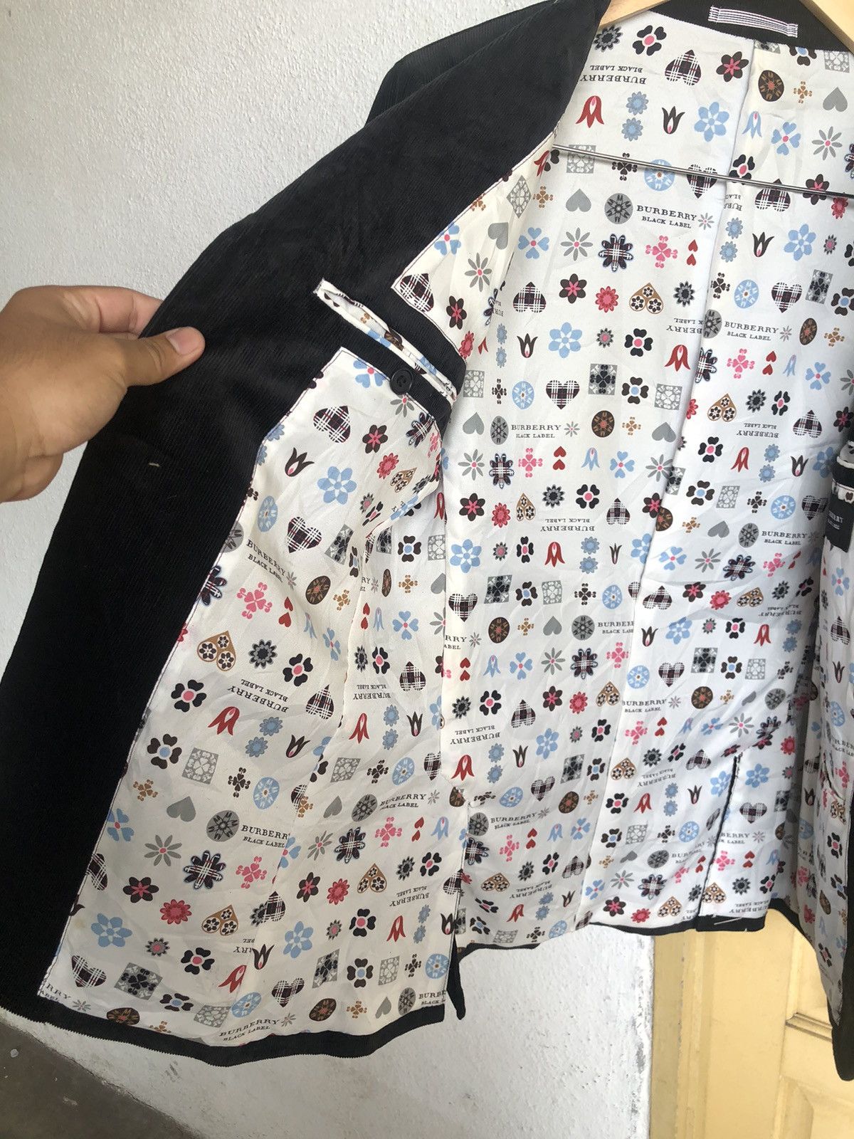 Burberry Vintage Burberry Corduroy Single Breasted Blazer Jackets Size US S / EU 44-46 / 1 - 17 Thumbnail