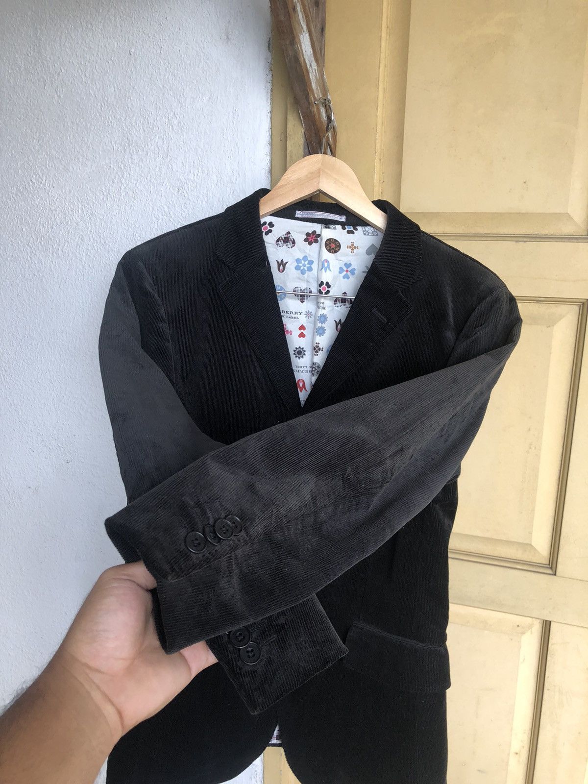 Burberry Vintage Burberry Corduroy Single Breasted Blazer Jackets Size US S / EU 44-46 / 1 - 11 Thumbnail