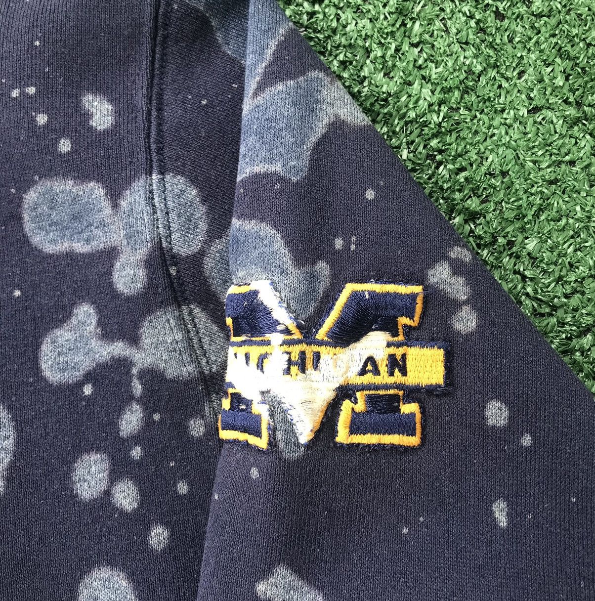 Russell Athletic 90s Michigan Wolverines Custom Dyed Sweatshirt Medium Size US M / EU 48-50 / 2 - 7 Thumbnail