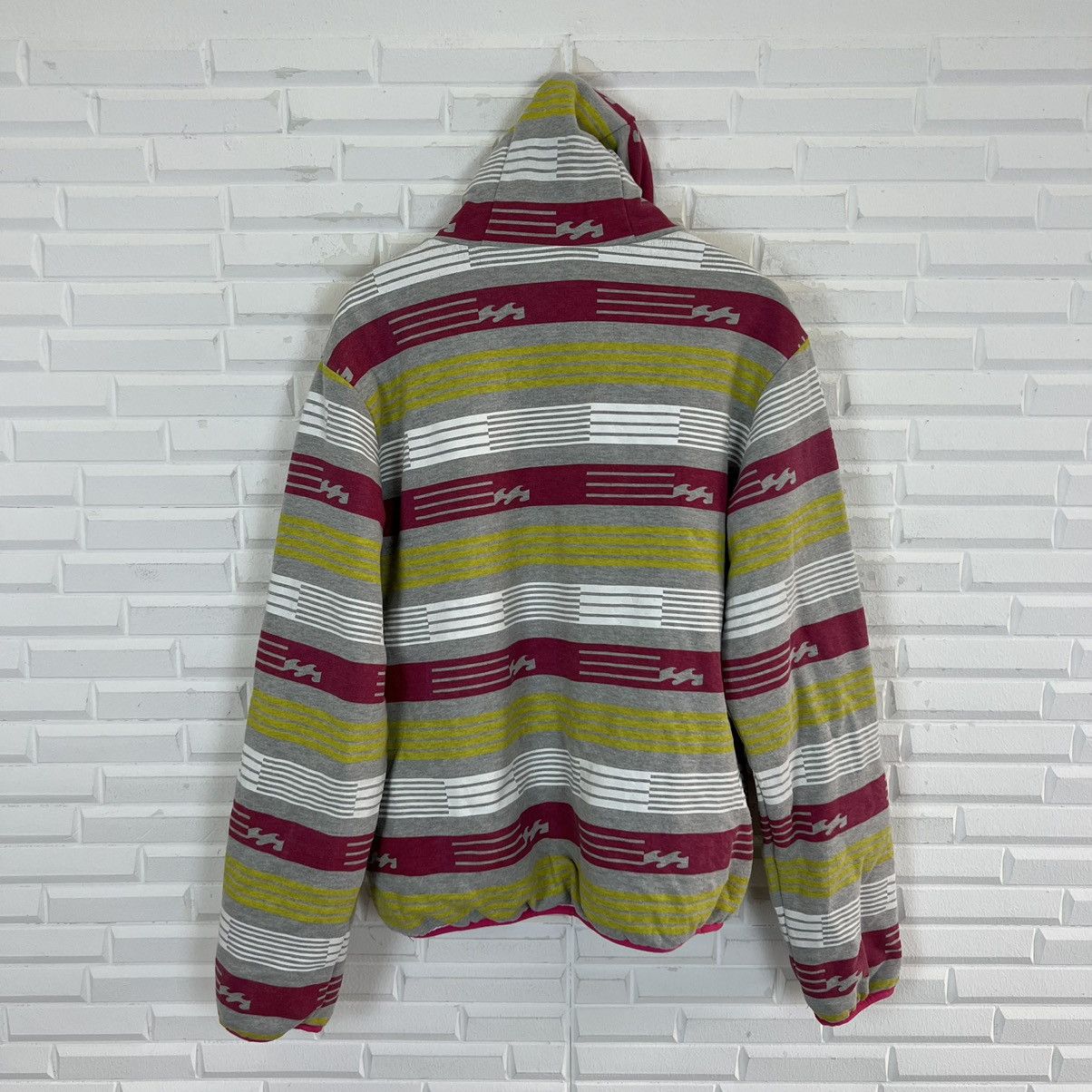 Japanese Brand VERY RARE HOODIE ZIPPER REVERSIBLE JACKET BILLABONG Size US L / EU 52-54 / 3 - 8 Thumbnail