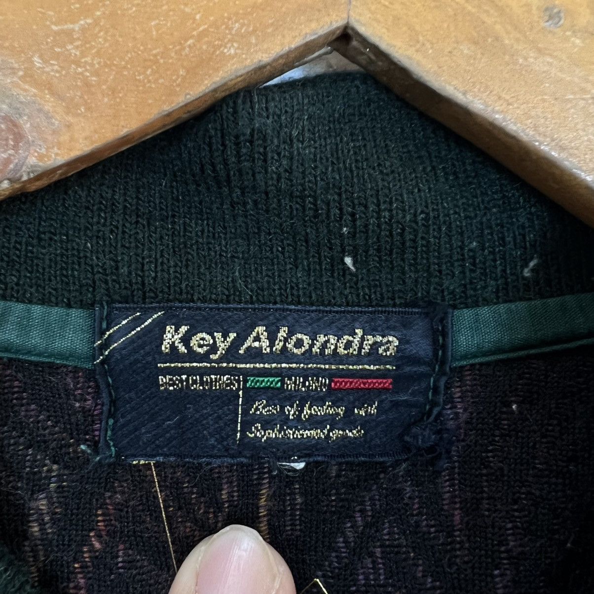 Japanese Brand VINTAGE KEY ALONDRA COLLAR SWEATSHIRT NAVAJO DESIGN Size US M / EU 48-50 / 2 - 10 Thumbnail
