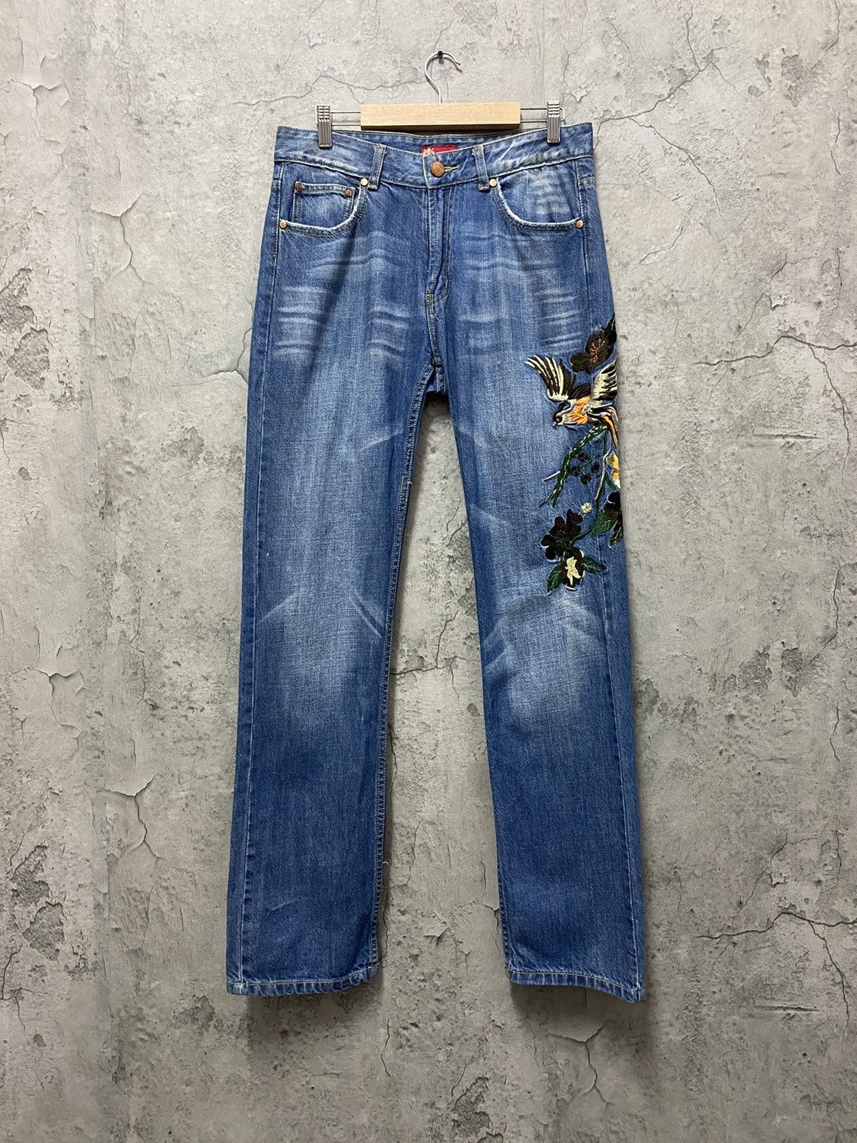 Japanese Brand Vintage Xinyequ Japan Embroidery Art Denim Pants Size US 32 / EU 48 - 1 Thumbnail