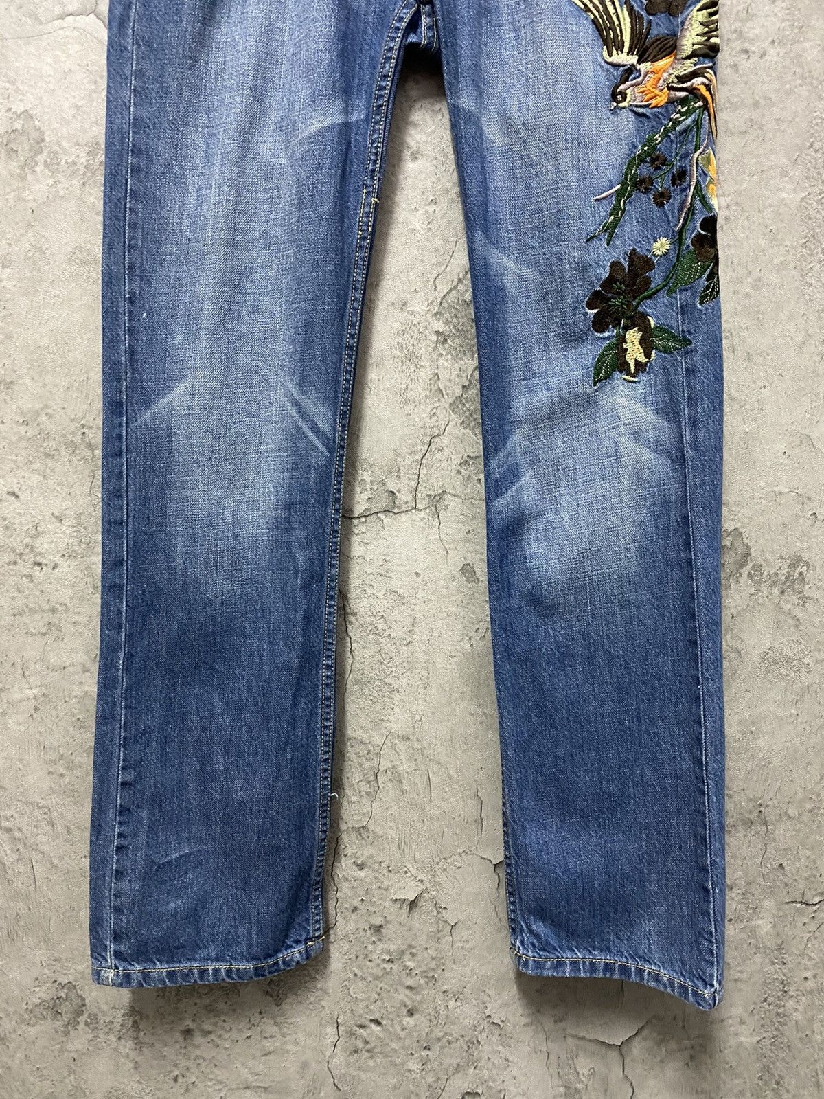 Japanese Brand Vintage Xinyequ Japan Embroidery Art Denim Pants Size US 32 / EU 48 - 4 Thumbnail