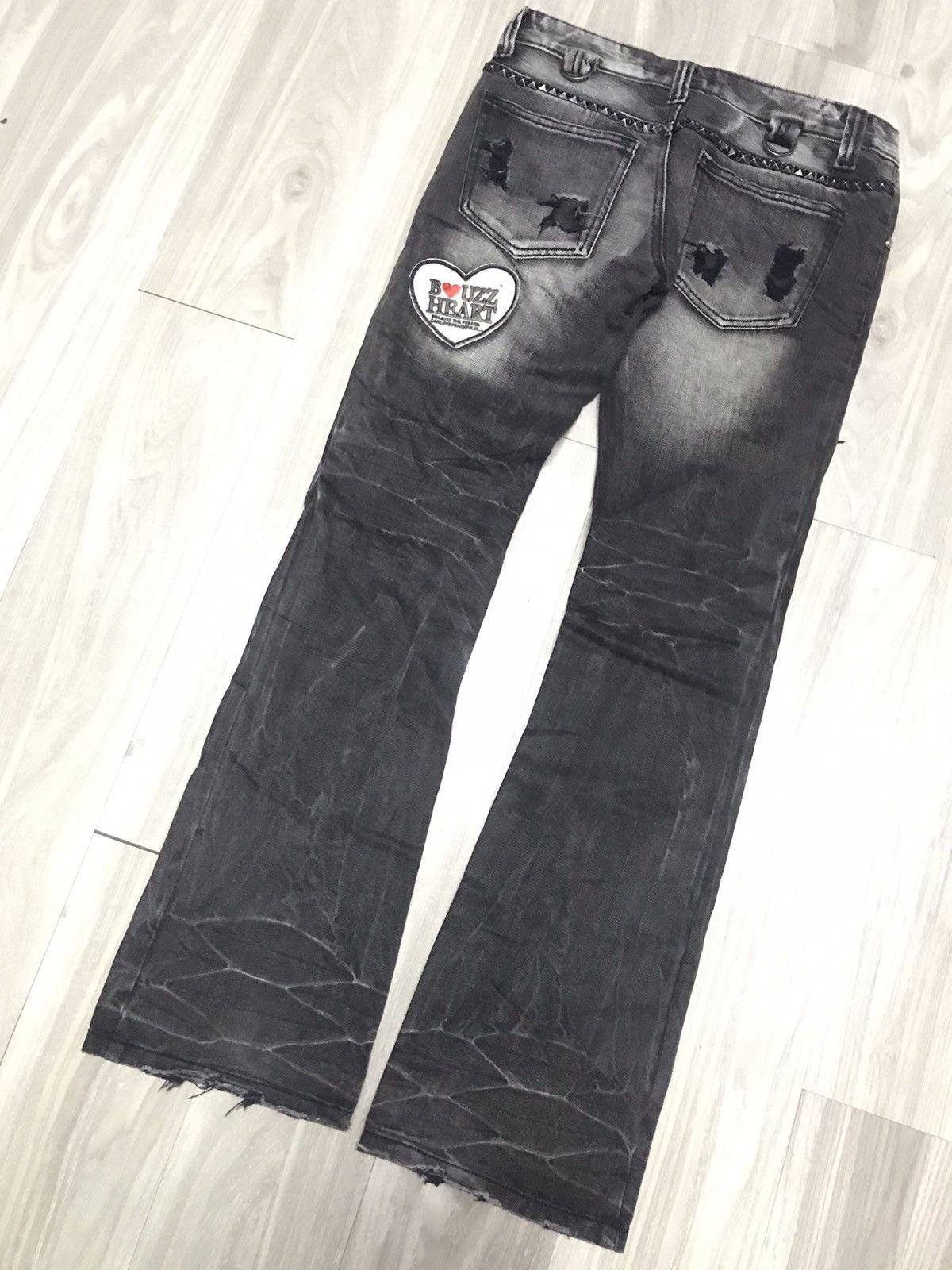 Japanese Brand BUZZ SPUNKY WAIST STUDDED FLARE JEANS Size US 30 / EU 46 - 15 Thumbnail