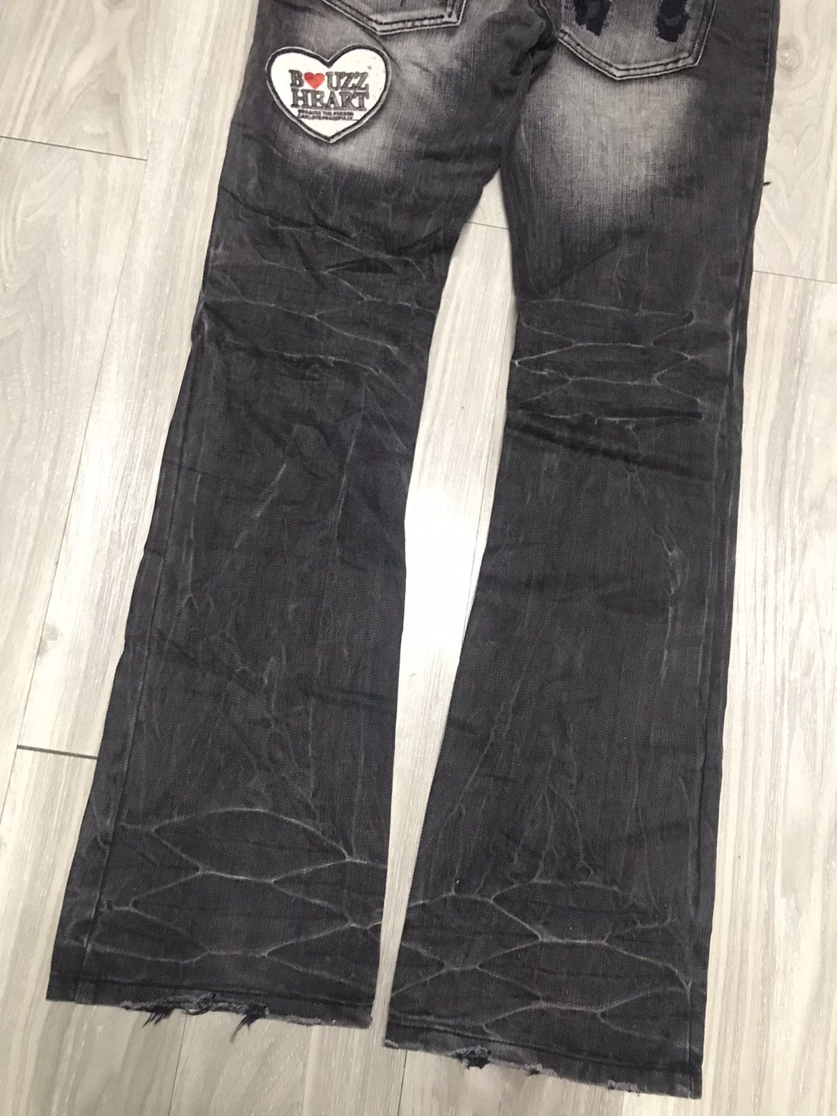 Japanese Brand BUZZ SPUNKY WAIST STUDDED FLARE JEANS Size US 30 / EU 46 - 18 Thumbnail