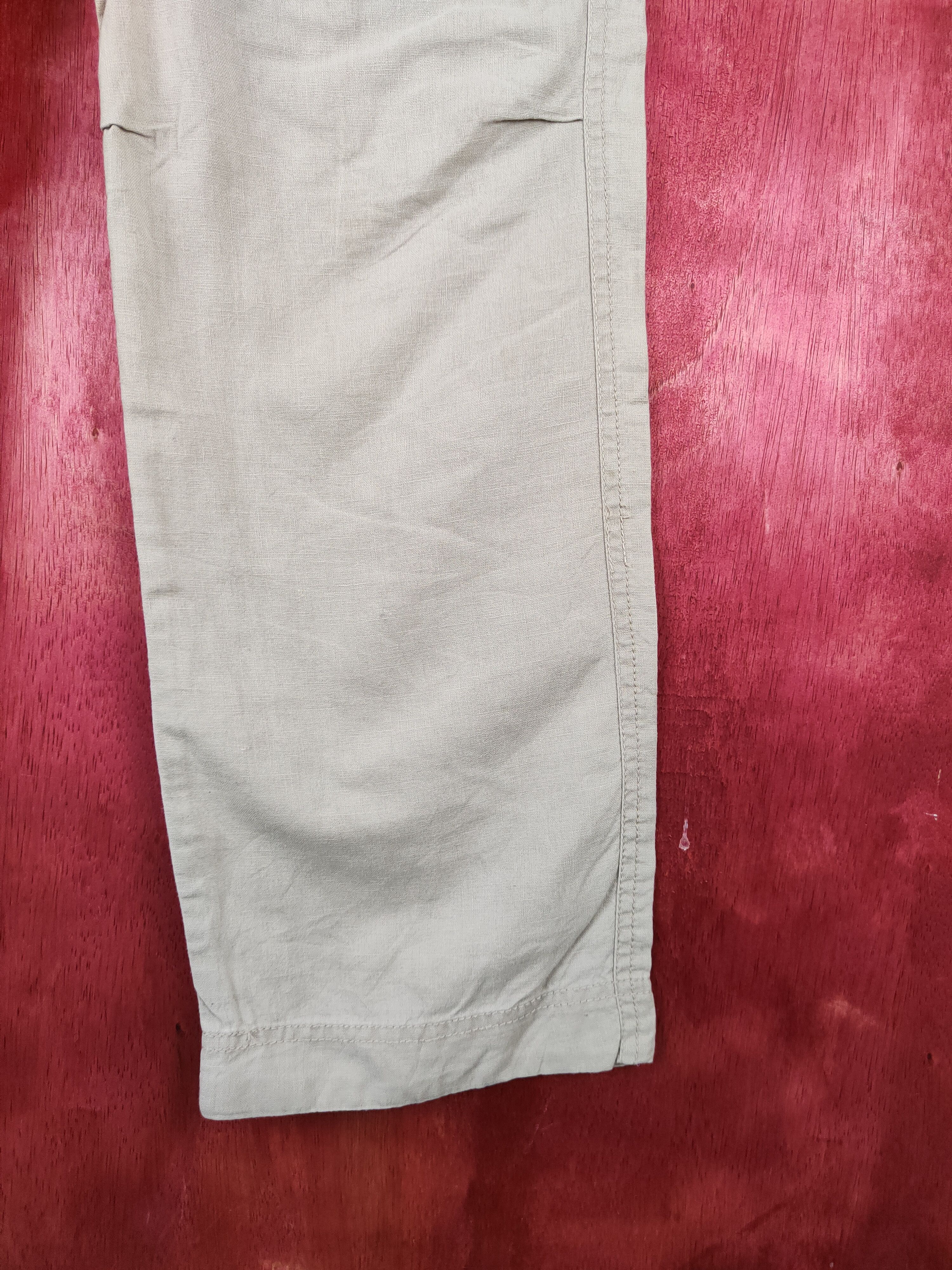 Japanese Brand × Vintage Uniqlo Brown Multi Pocket Tactical Cargo Pants #246B Size US 31 - 6 Thumbnail