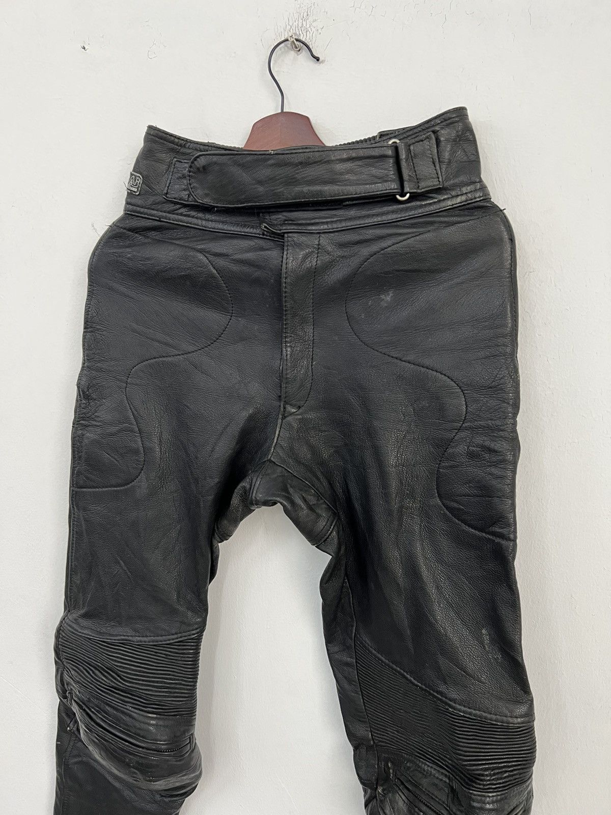 Genuine Leather Nankai Motorcycle Top Fashion Leader Leather Pants Size US 28 / EU 44 - 3 Thumbnail