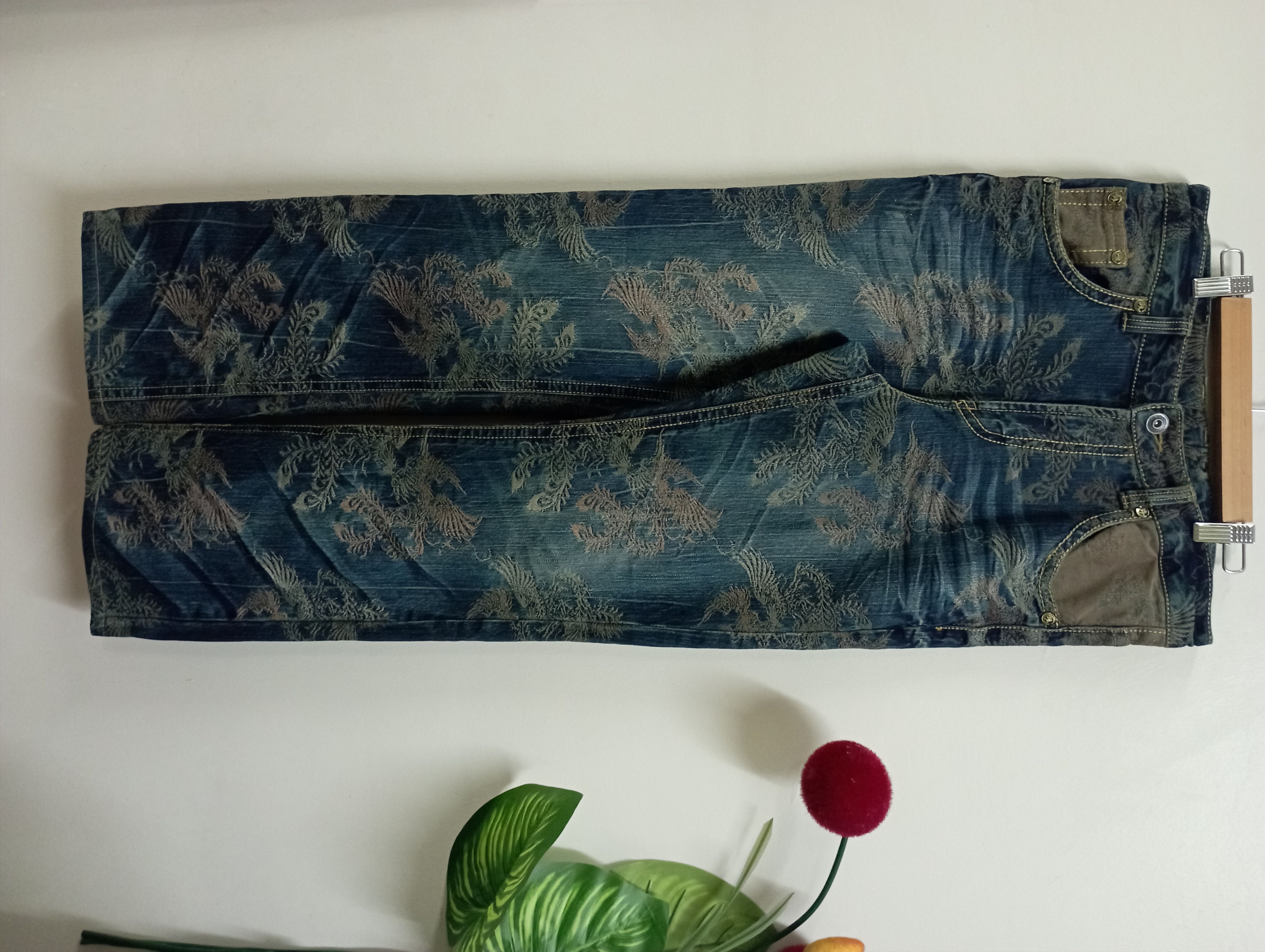 image of Avant Garde x Hysteric Glamour Vntage Karakuri Temashi Jeans Phoenix Embroidered Monogram (Size 32)