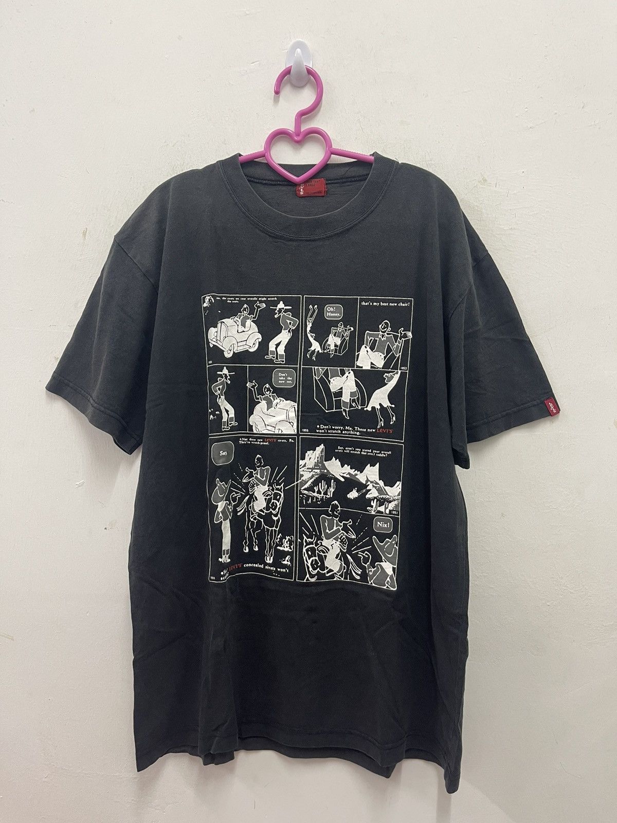 Levi's Rare Vintage LEVIS Red Tab Graphic Tee Size US L / EU 52-54 / 3 - 1 Thumbnail