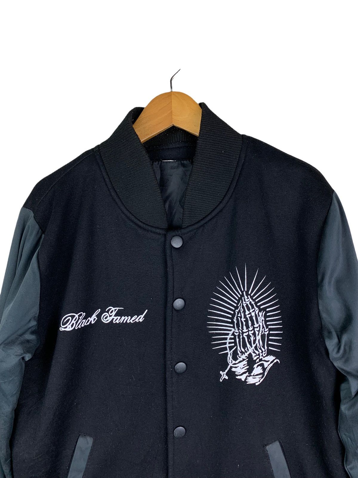 Japanese Brand × Vintage Black Famed The Fantastic World Super Varsity Jacket Size US M / EU 48-50 / 2 - 3 Thumbnail