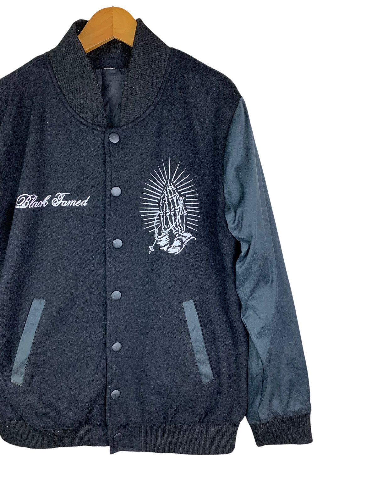 Japanese Brand × Vintage Black Famed The Fantastic World Super Varsity Jacket Size US M / EU 48-50 / 2 - 6 Thumbnail