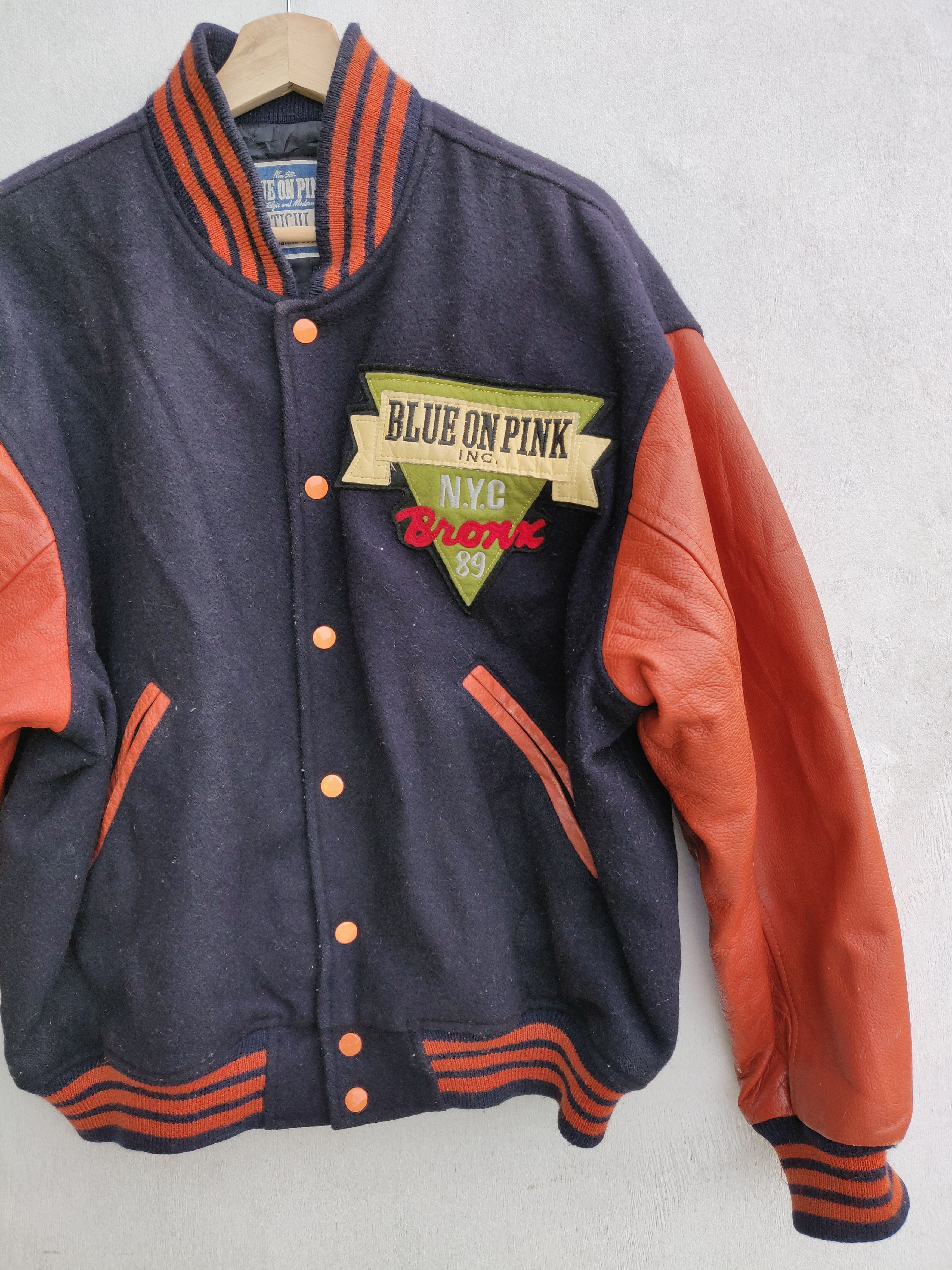 Vintage 🔥Vintage Blue On Pink Leather Varsity Jacket Size US L / EU 52-54 / 3 - 2 Thumbnail