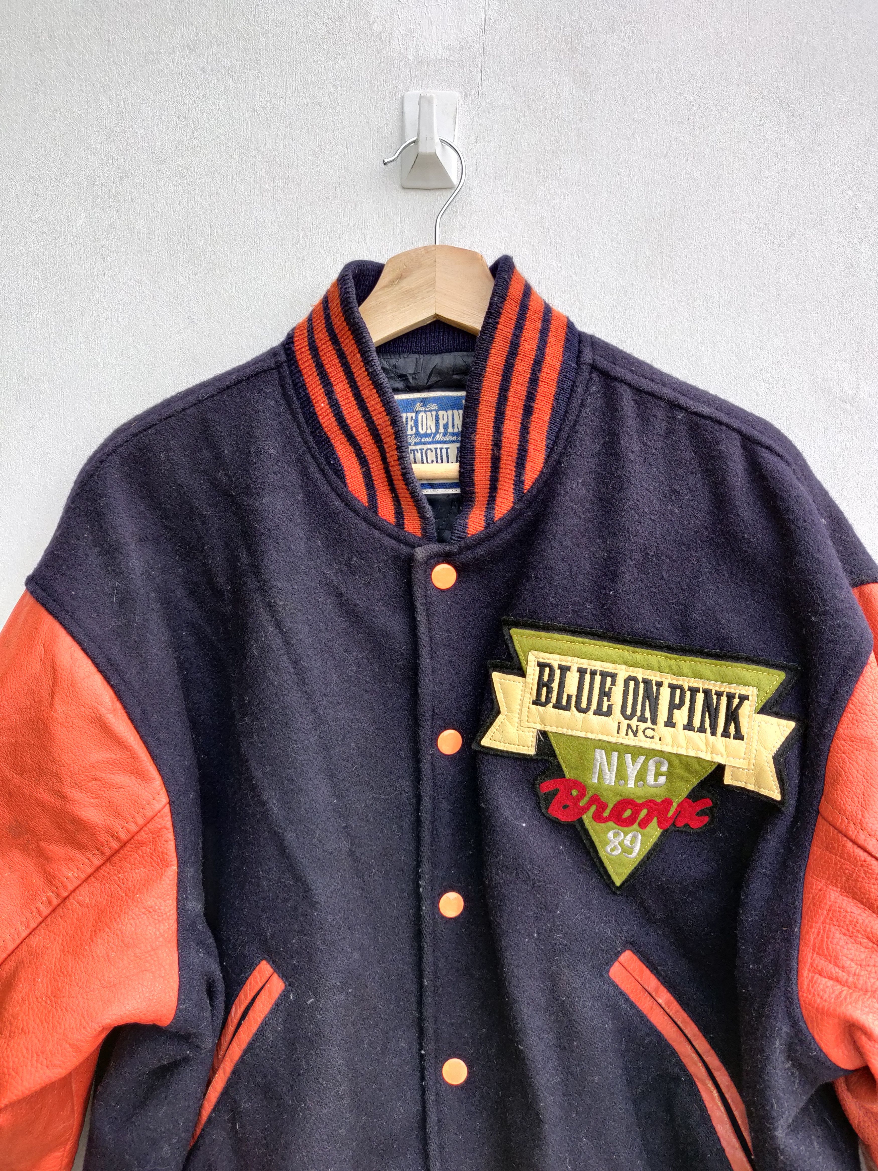 Vintage 🔥Vintage Blue On Pink Leather Varsity Jacket Size US L / EU 52-54 / 3 - 4 Thumbnail