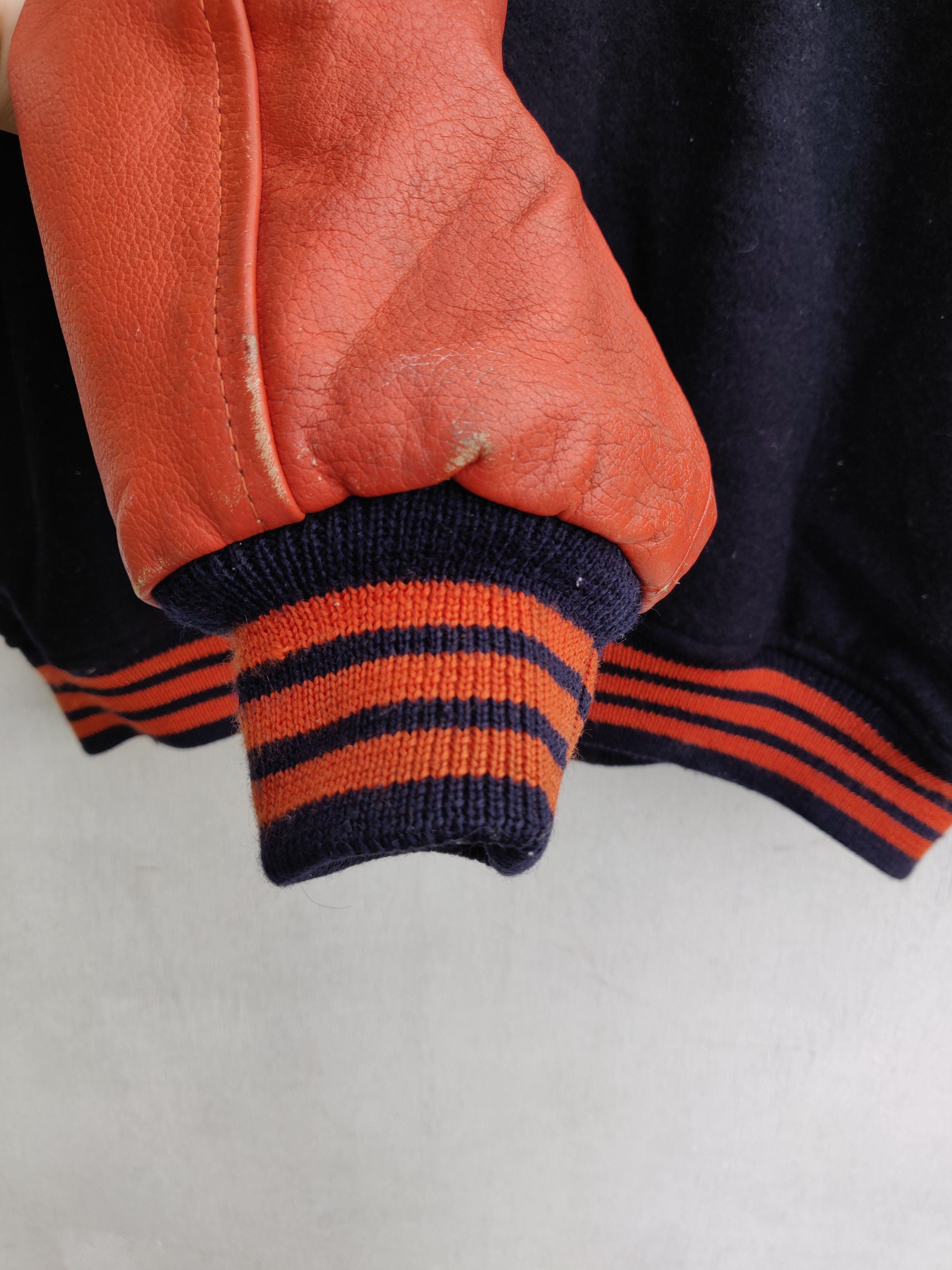 Vintage 🔥Vintage Blue On Pink Leather Varsity Jacket Size US L / EU 52-54 / 3 - 11 Thumbnail