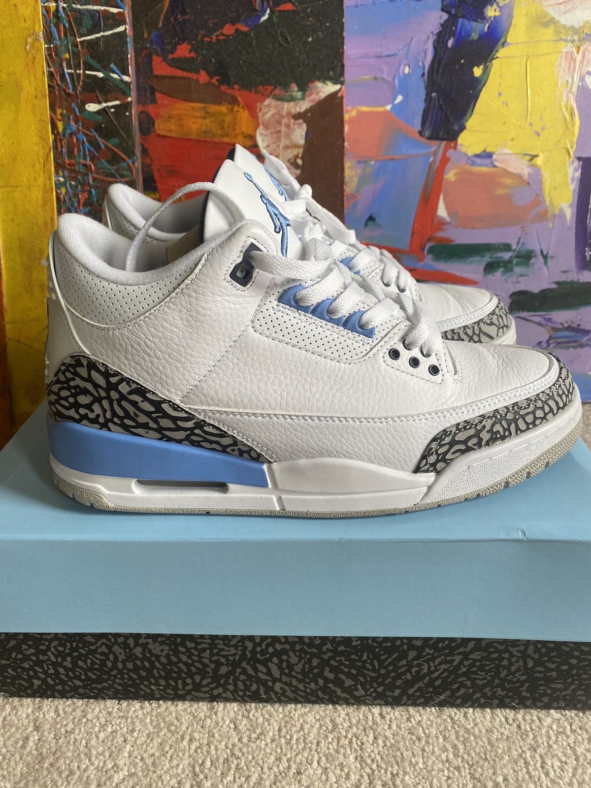 Jordan retro 3 unc deals