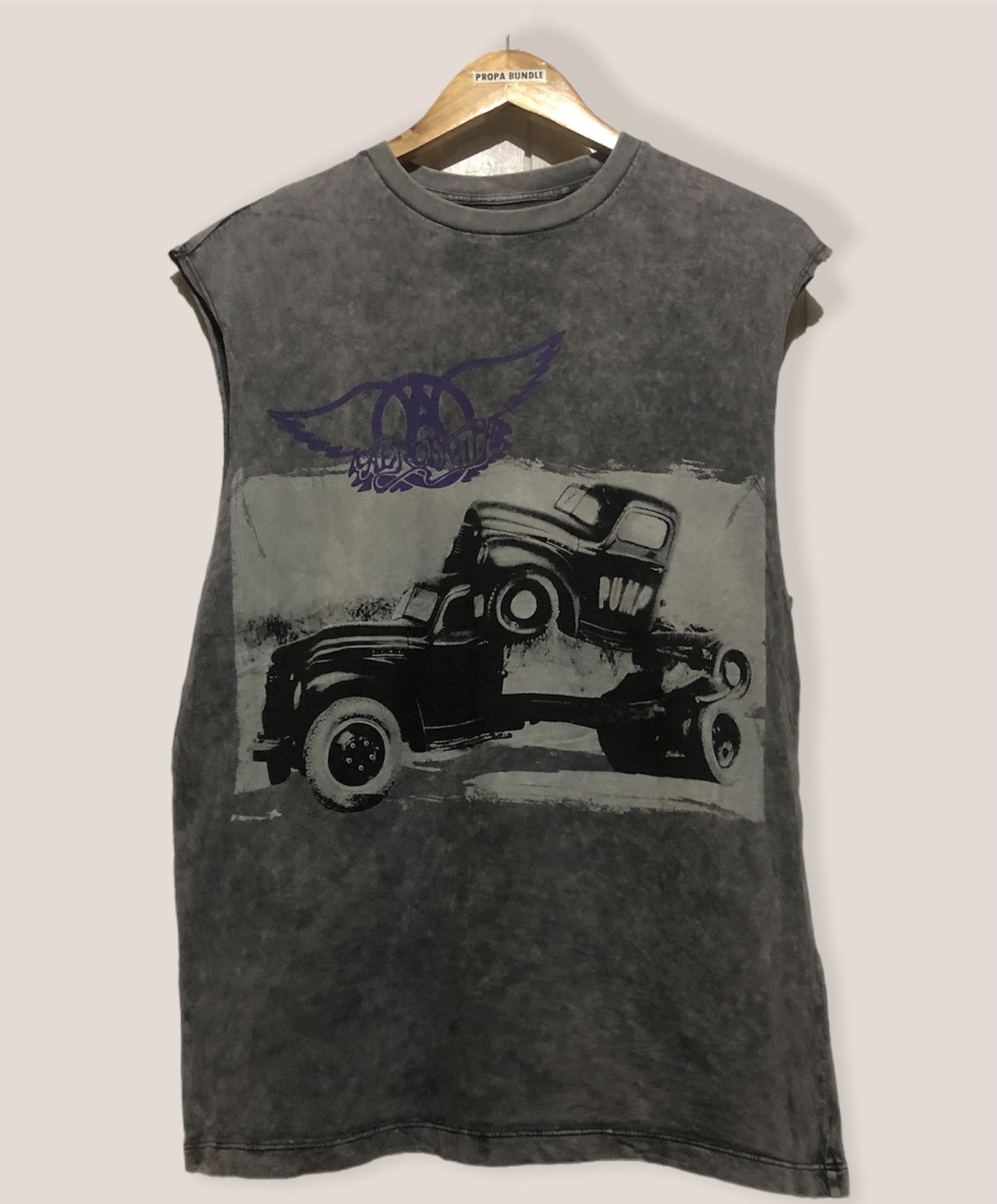 Band Tees Aerosmith x Uniqlo Sleeveless Tshirt Size US L / EU 52-54 / 3 - 1 Thumbnail