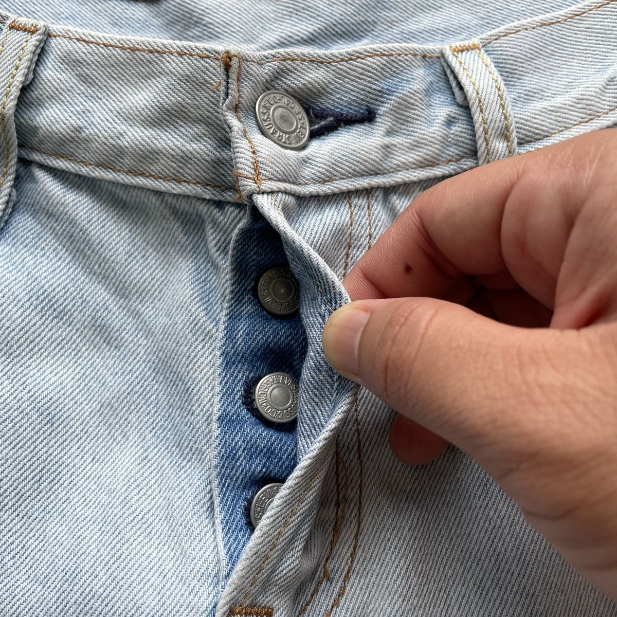 Levi's Vintage Levi’s 501 Jeans 28x26 Levi’s 501 Faded Denim Pants Size US 28 / EU 44 - 6 Thumbnail