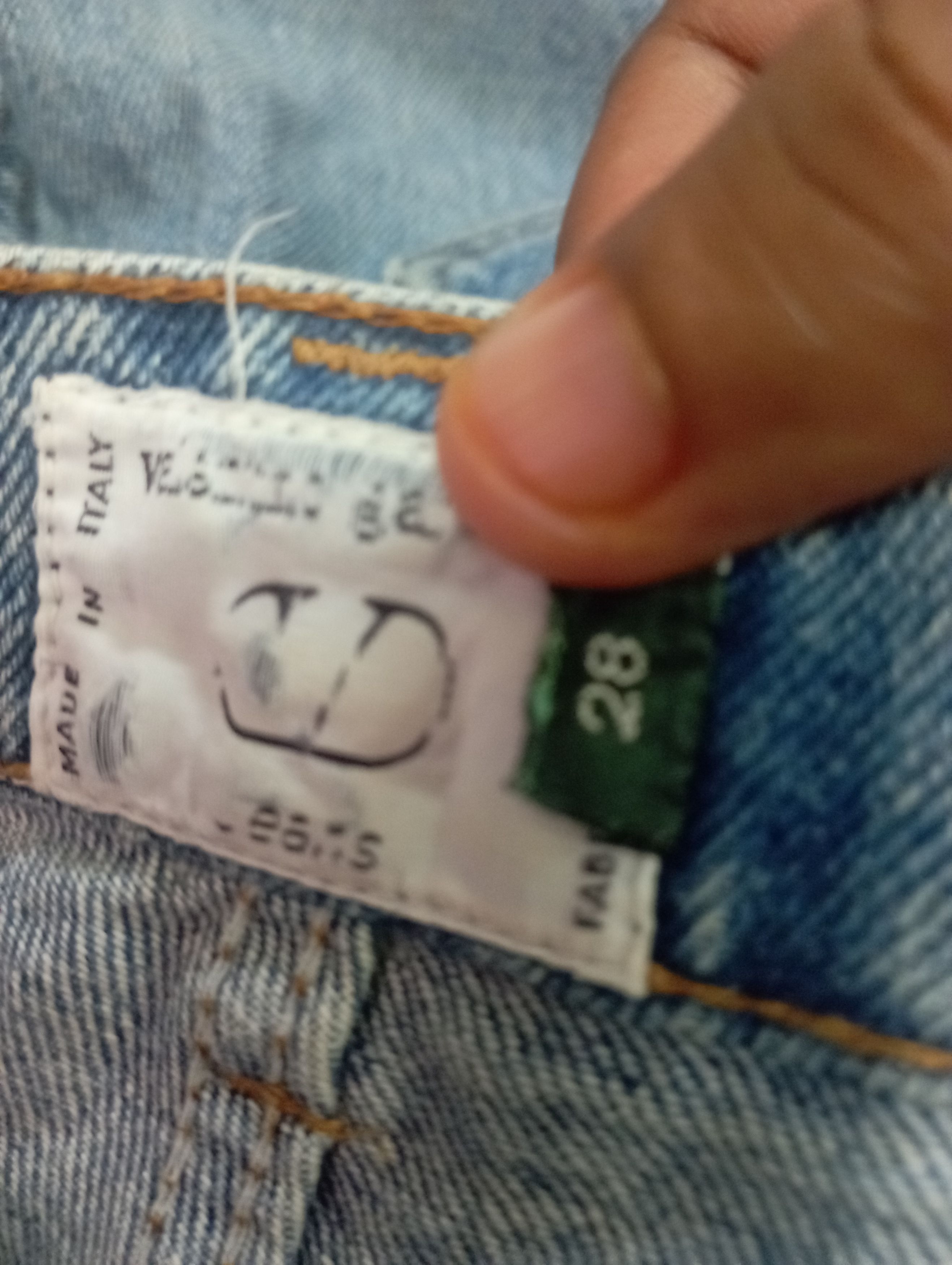 Valentino Made In Italy Valentino Garavani Jeans Luxury Designer Size US 26 / EU 42 - 18 Thumbnail