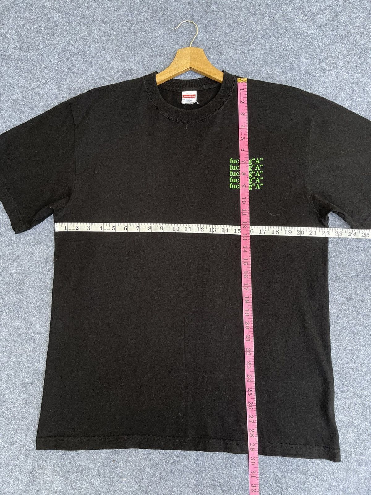A$AP Rocky Rare🔥Vtg FUCK YOU Hand Sign Finger TShirt Wore by Asap Rocky Size US XL / EU 56 / 4 - 9 Thumbnail